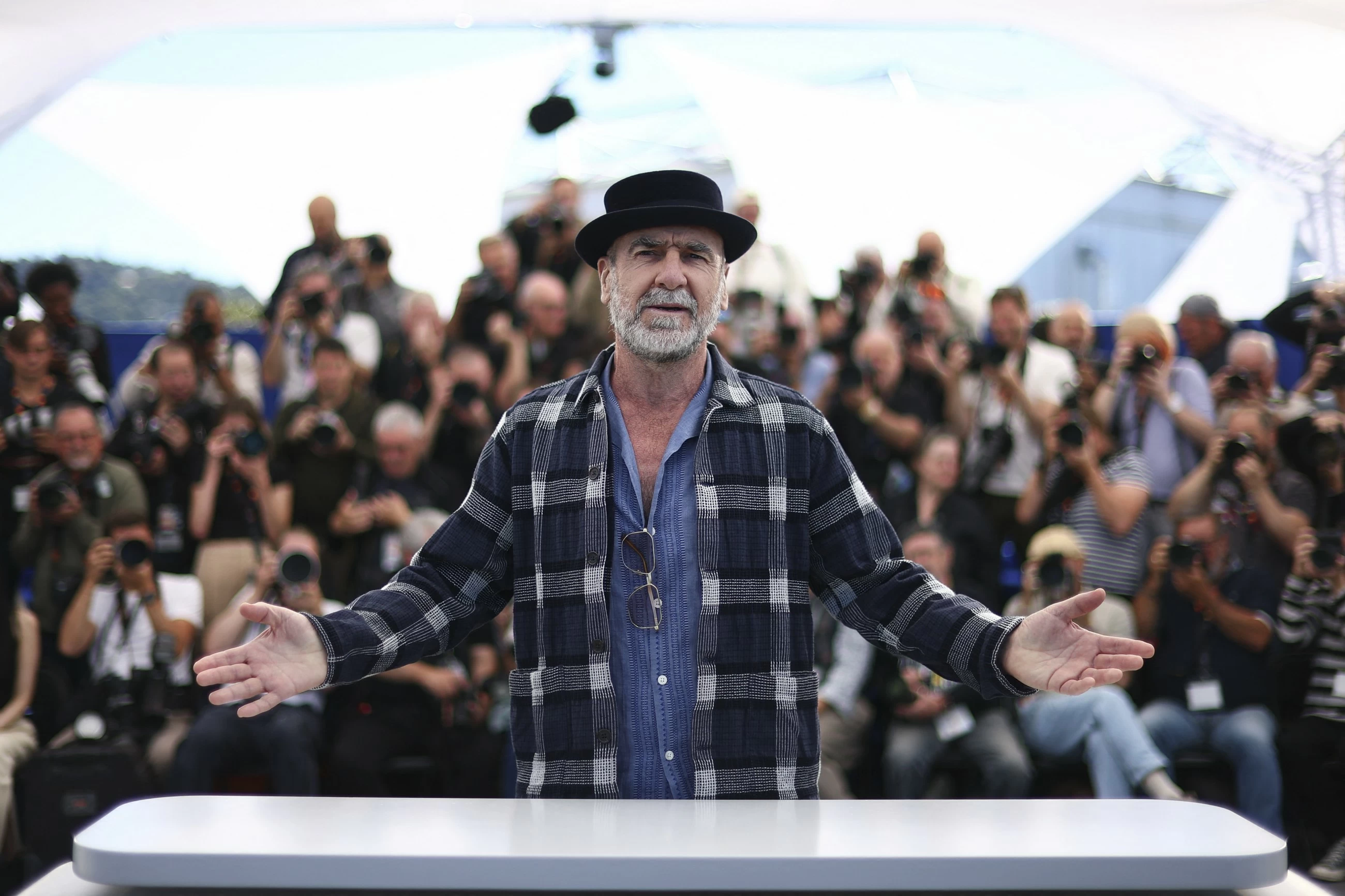 Cantona on the couch: Footballer explores ‘demons’ in raw new film