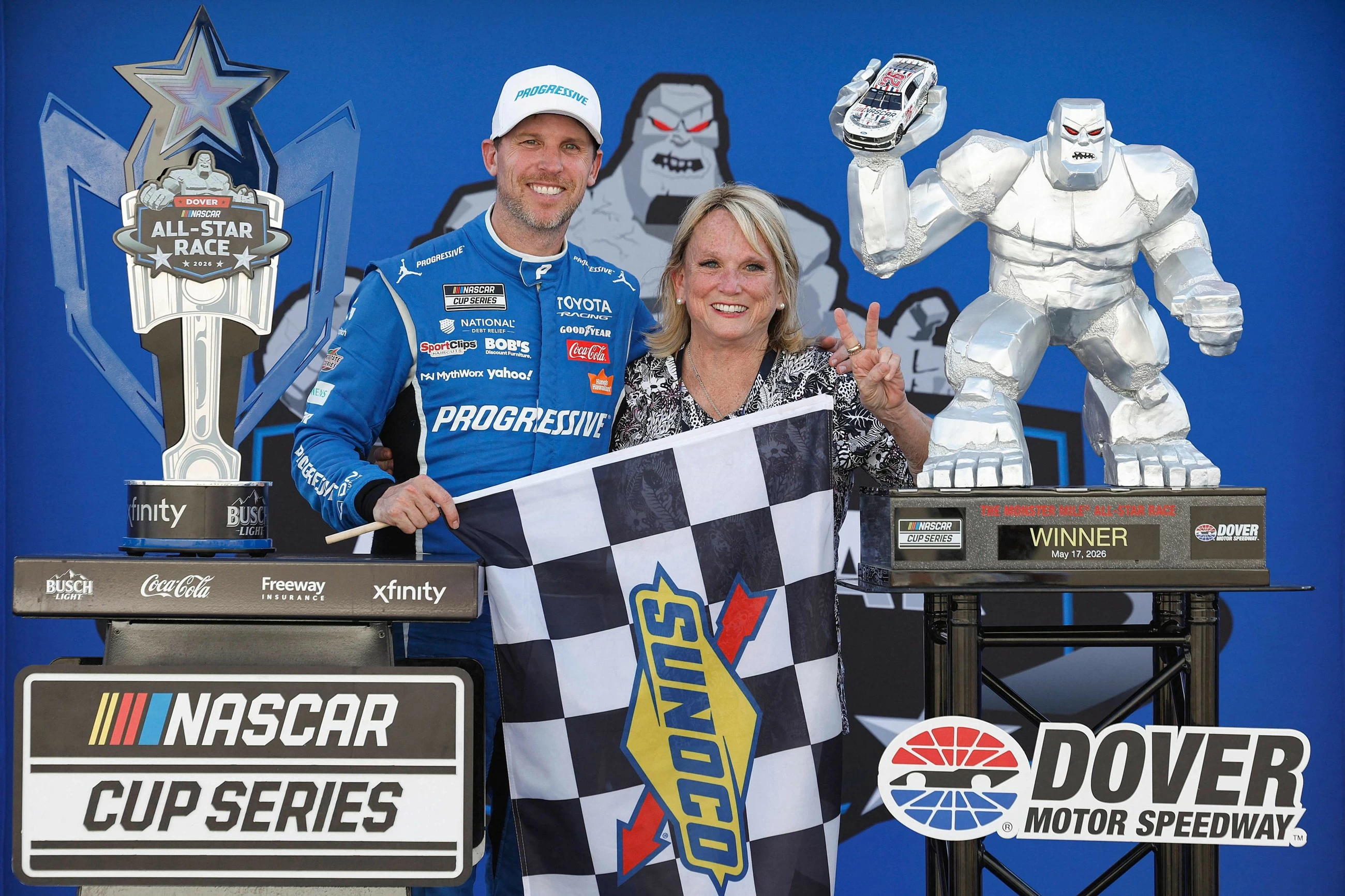 Denny Hamlin wins Dover NASCAR All-Star Race