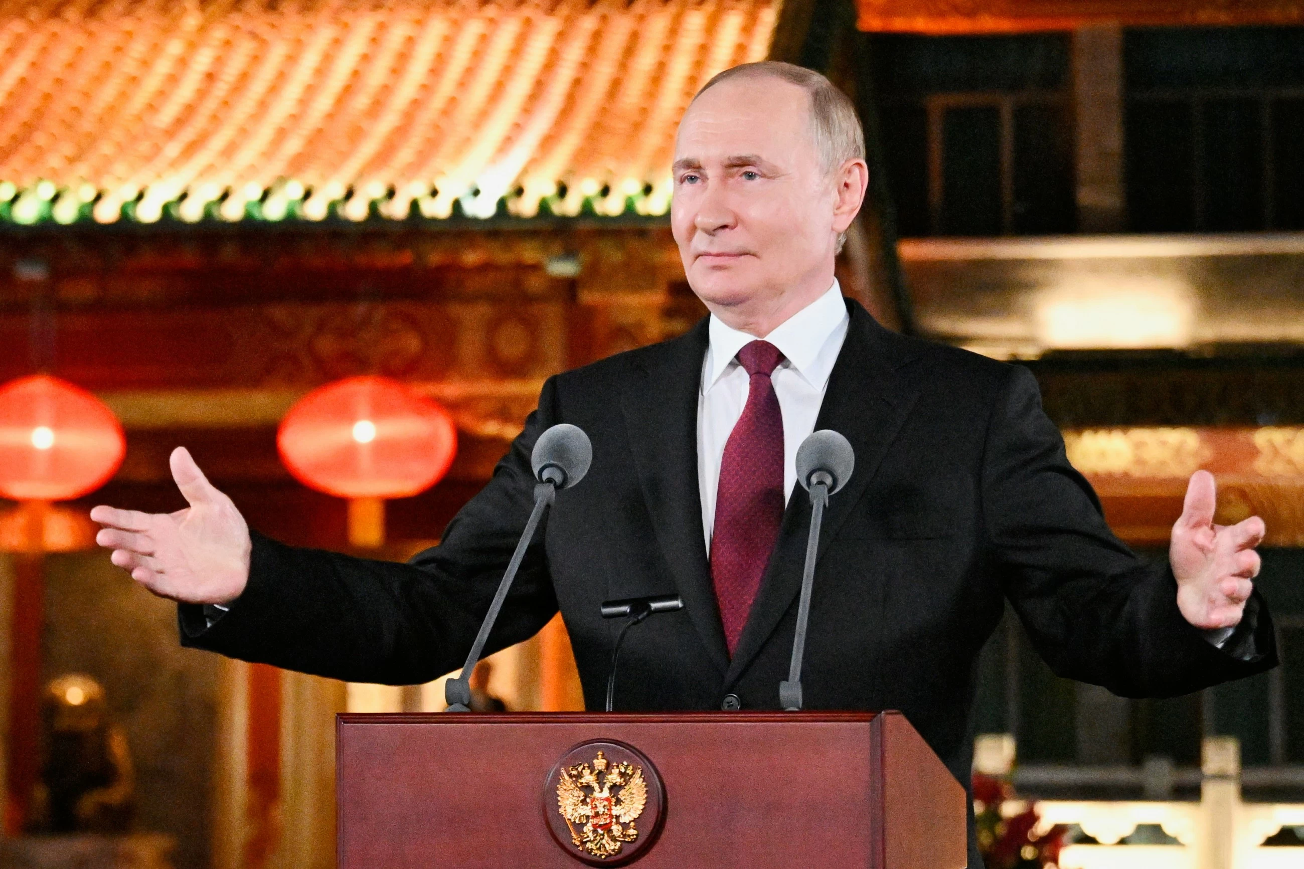 Putin trip aims to show China ties unshakeable after Trump pomp
