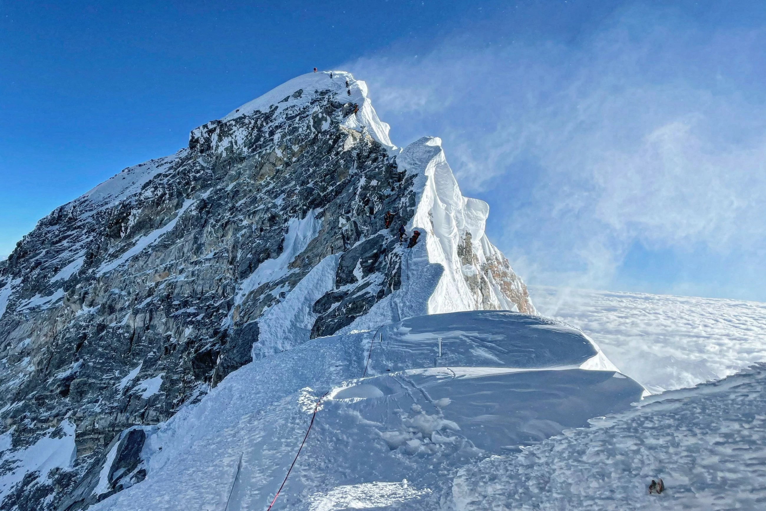 Record 274 climbers scale Mount Everest in a single day from Nepali side
