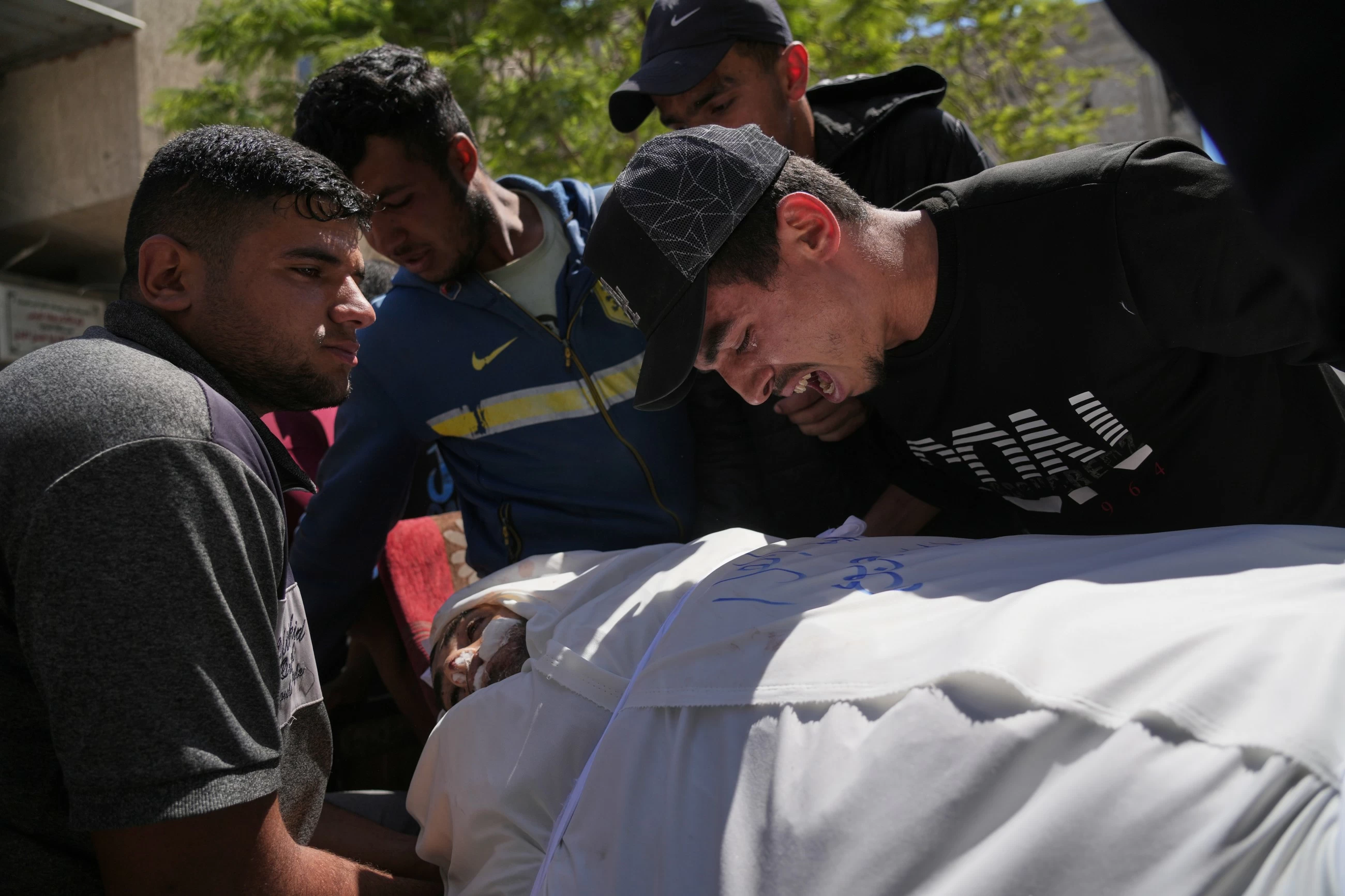 Israeli strike kills five Gaza police officers, child