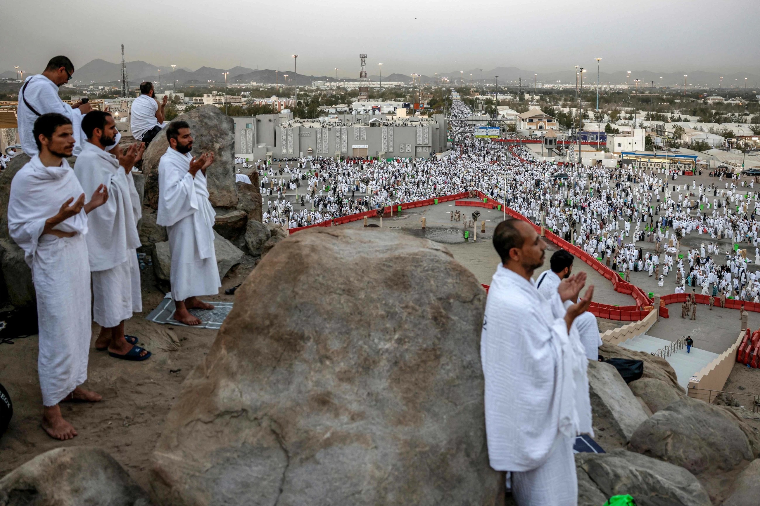 VIDEO: More than 1.5 million pray on Mount Arafat as Hajj reaches its peak