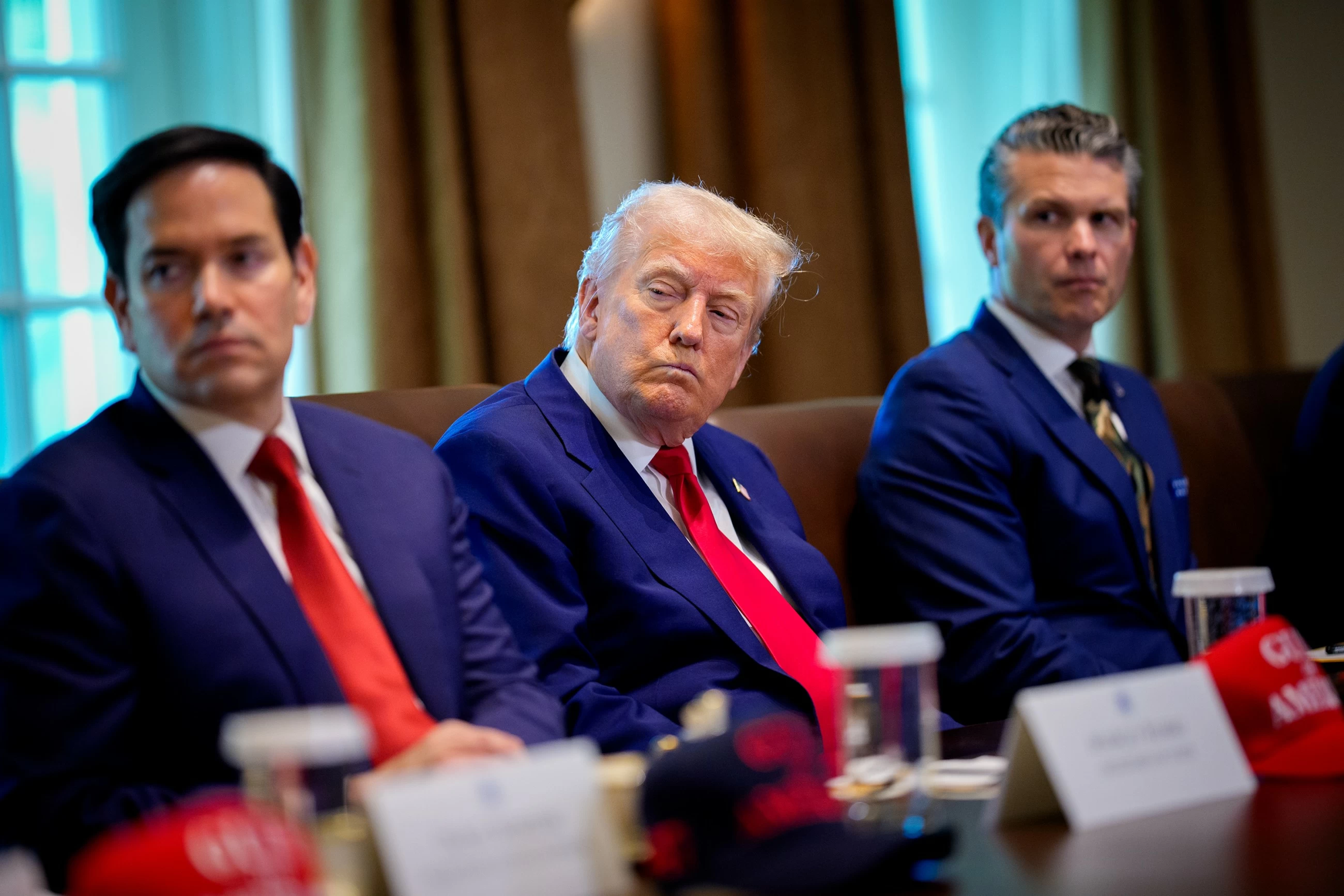 Trump gathers Cabinet as he looks to seal deal to end war with Iran