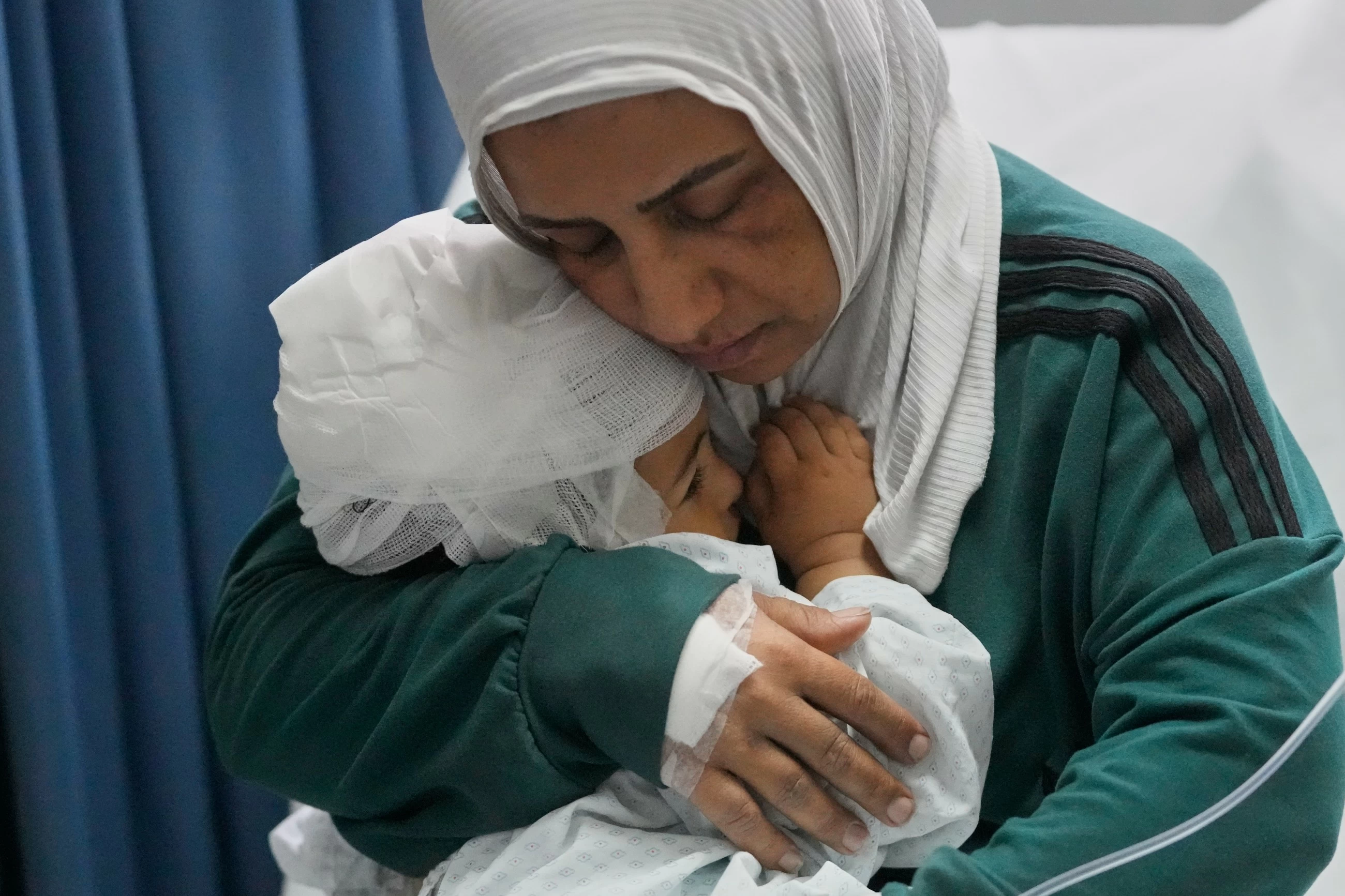 11 children killed or injured every 24 hours in Lebanon, says Unicef