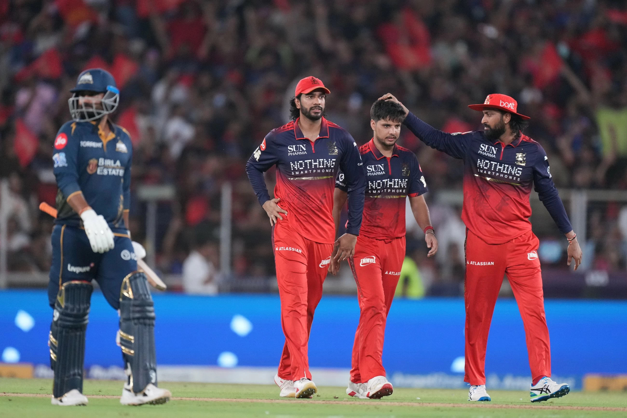 RCB retain IPL title as chase master Kohli, bowlers deliver