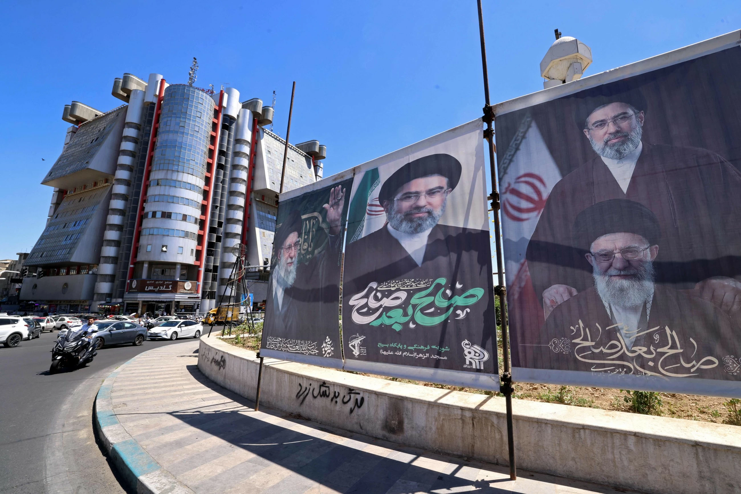US, Iran exchange fire as negotiations stall