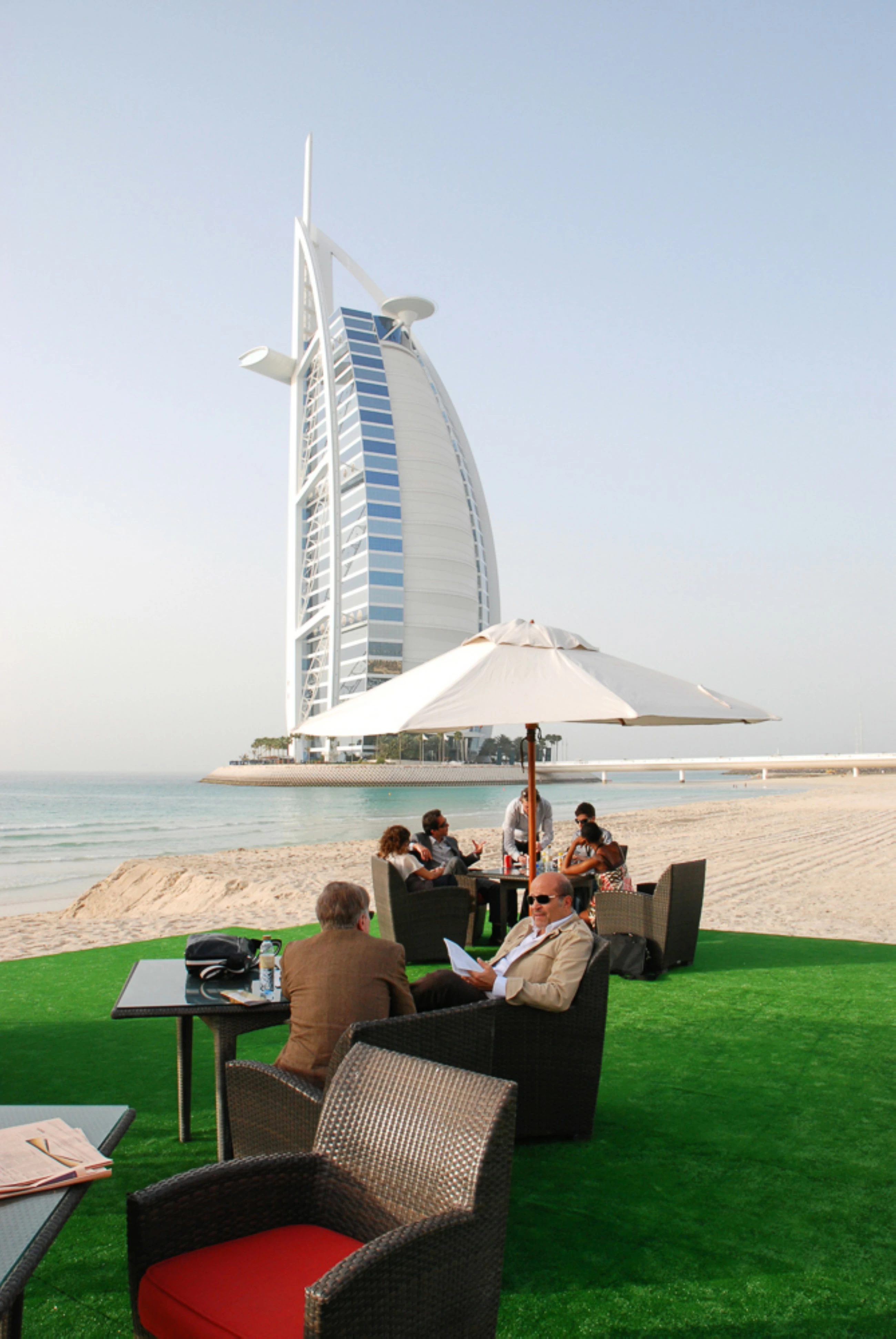 Charlie Koolhaas turns Dubai into live images at legacy XVA Art Hotel