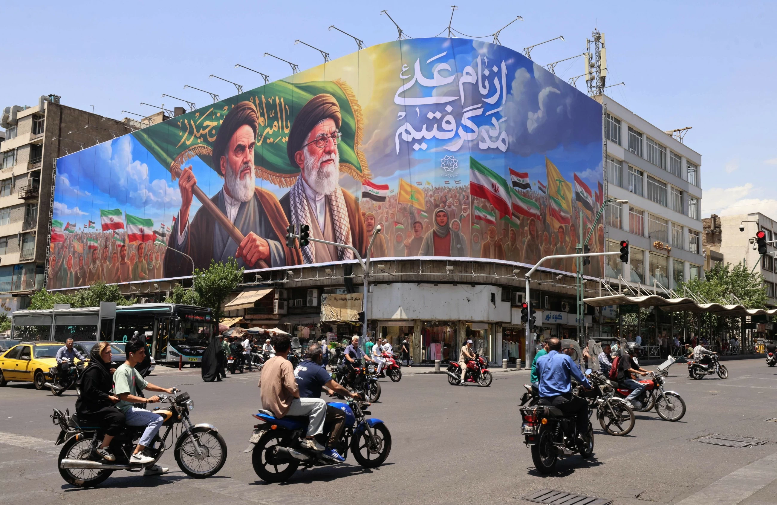 Israel, Iran trade strikes again