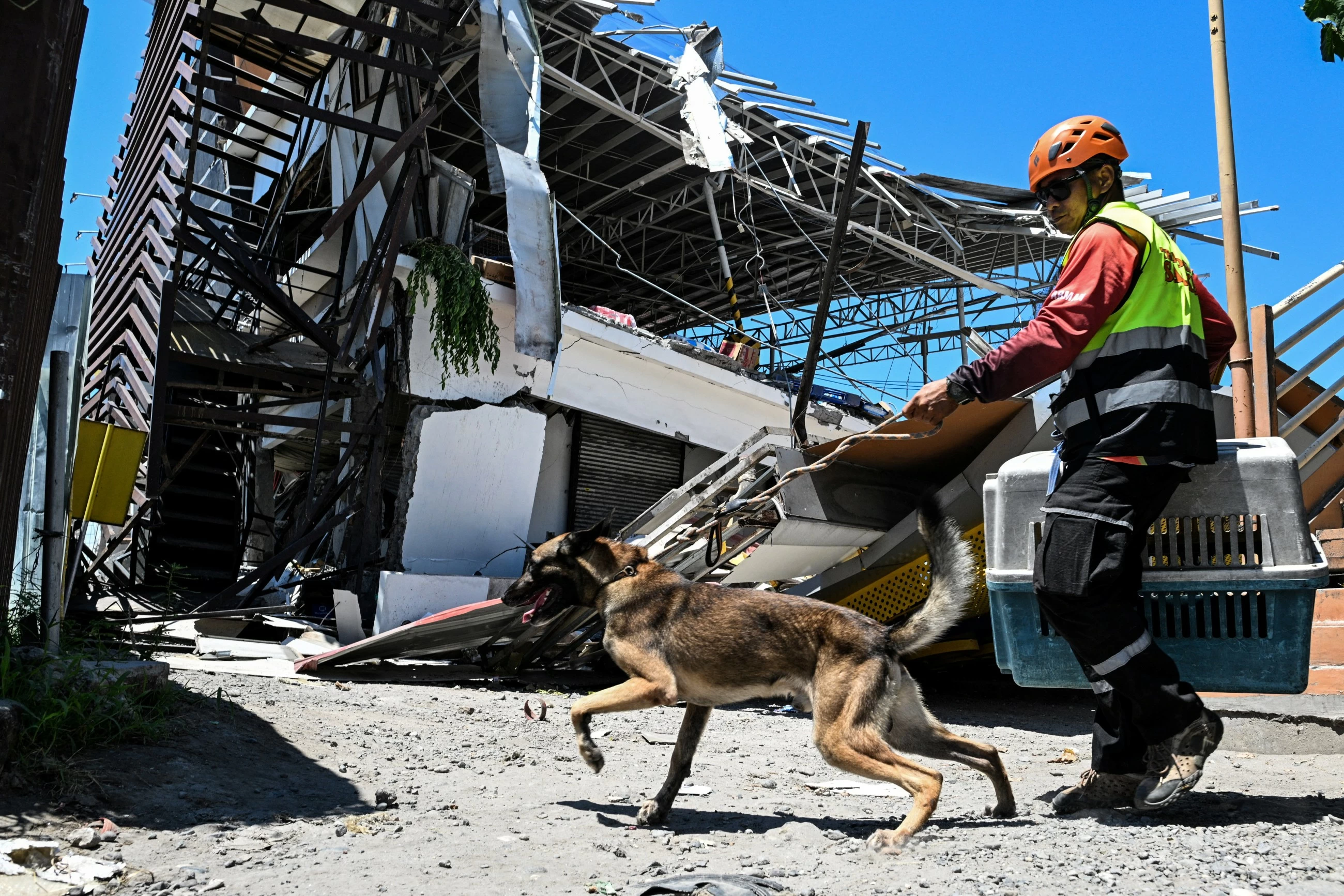 32,000 displaced by the Philippine earthquake, death toll rises to 41
