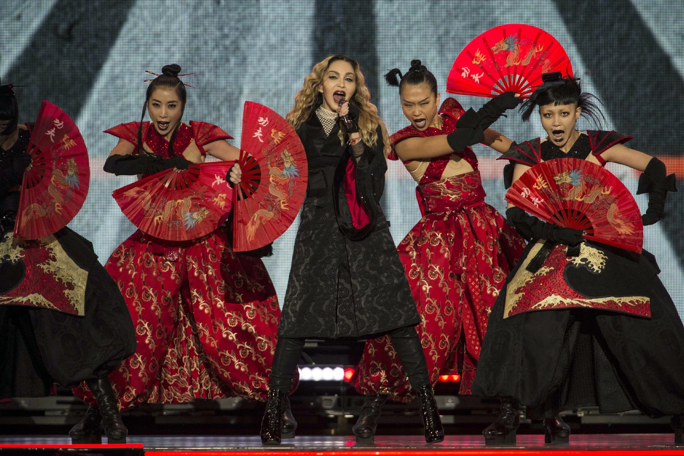 Madonna calls Instagram 'mesmerizing and soul-destroying'