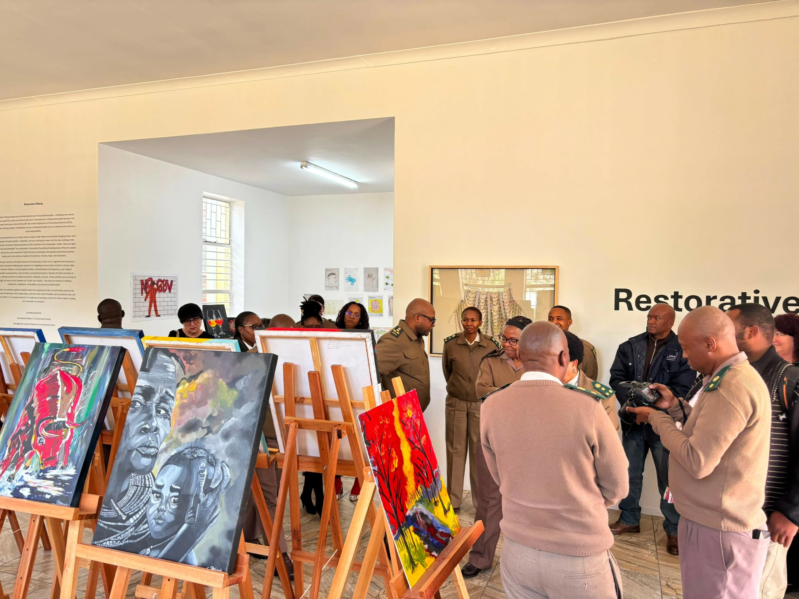 South African prisons open art galleries to showcase inmates&rsquo; work