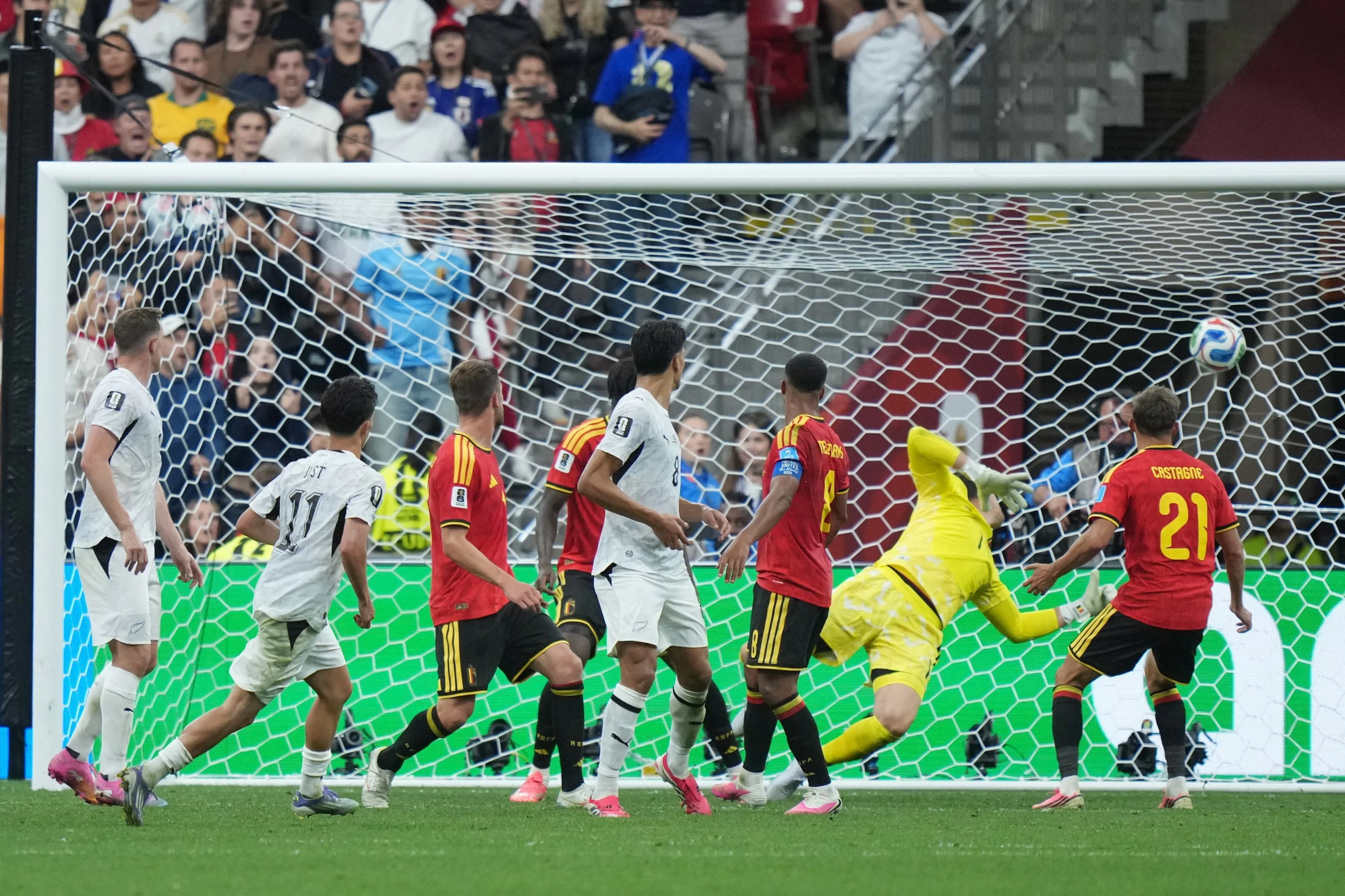 Belgium defeats New Zealand 5-1 to advance at the World Cup