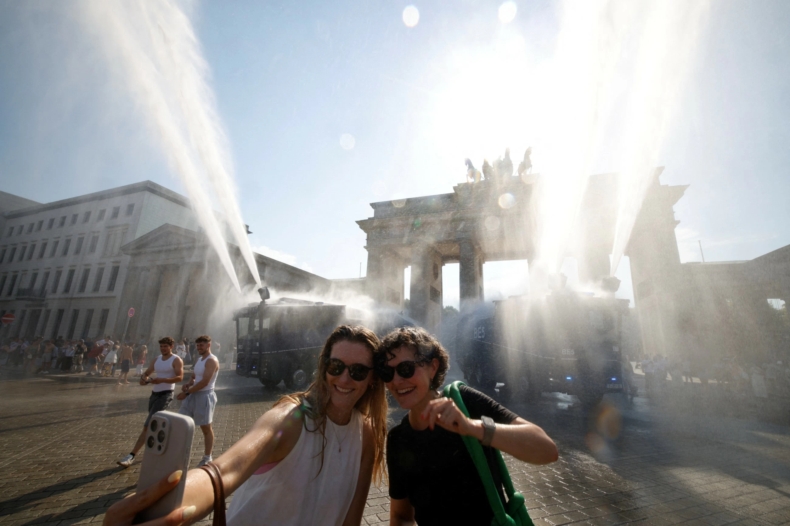 Central Europe sizzles as extreme heat kills 74 in France, Germany records unprecedented temperature