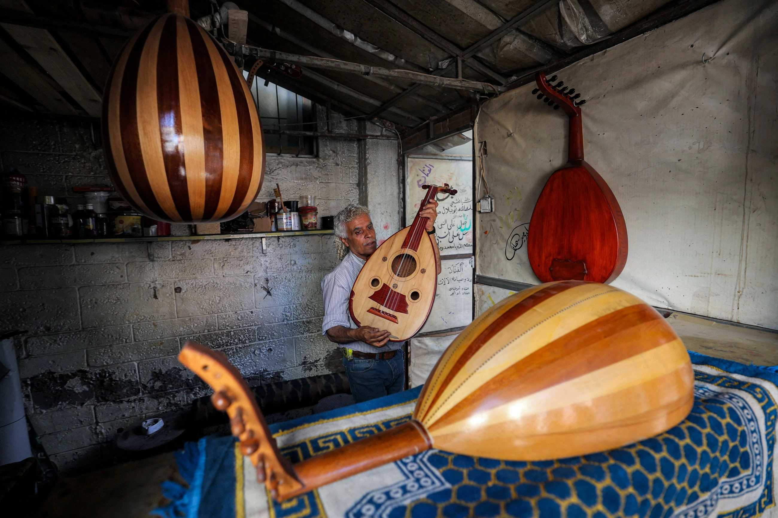 From rubble to music &ndash; Gaza's oud repairman seeks to preserve a key part of Palestinian identity
