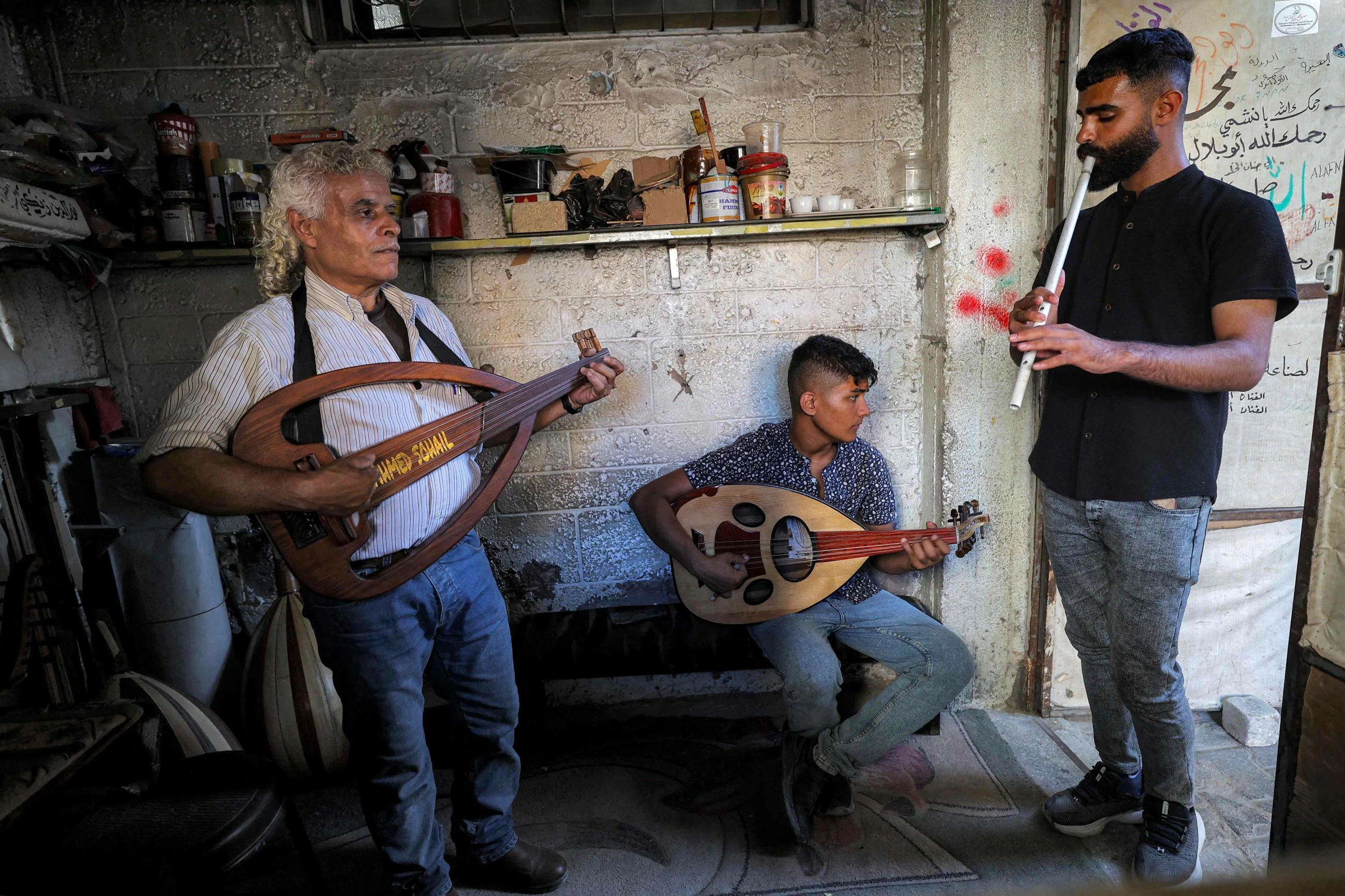 From rubble to music &ndash; Gaza's oud repairman seeks to preserve a key part of Palestinian identity