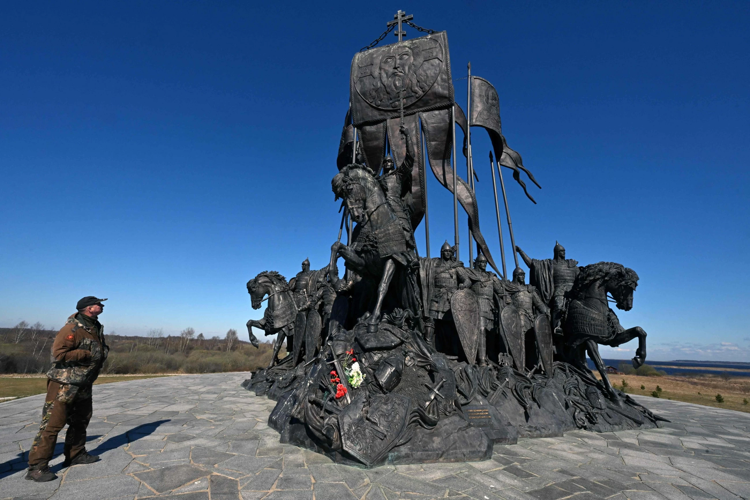 Russia encourages museum visits to help residents connect with their past