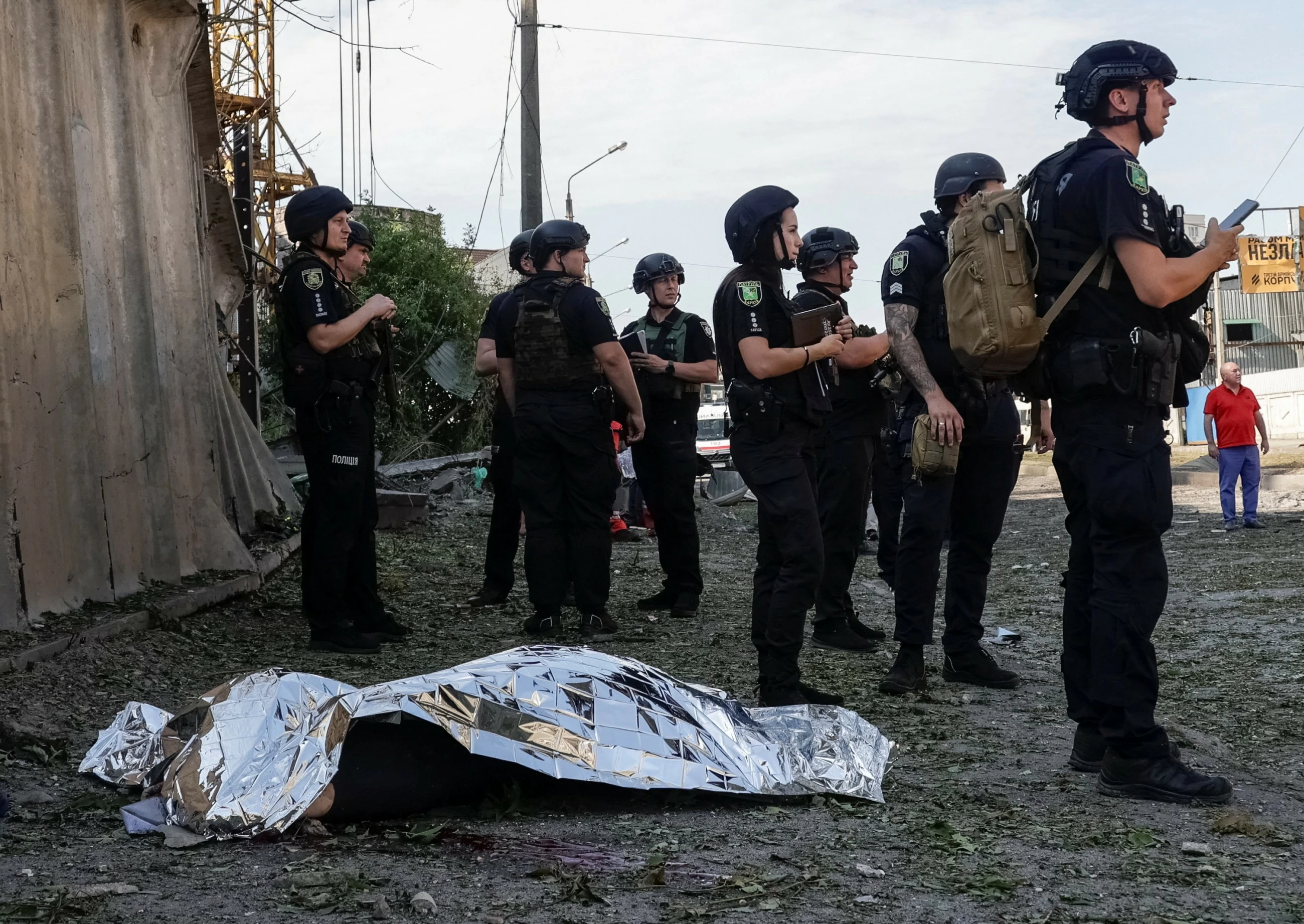 Russian attacks in major Ukrainian cities kill 10, officials say