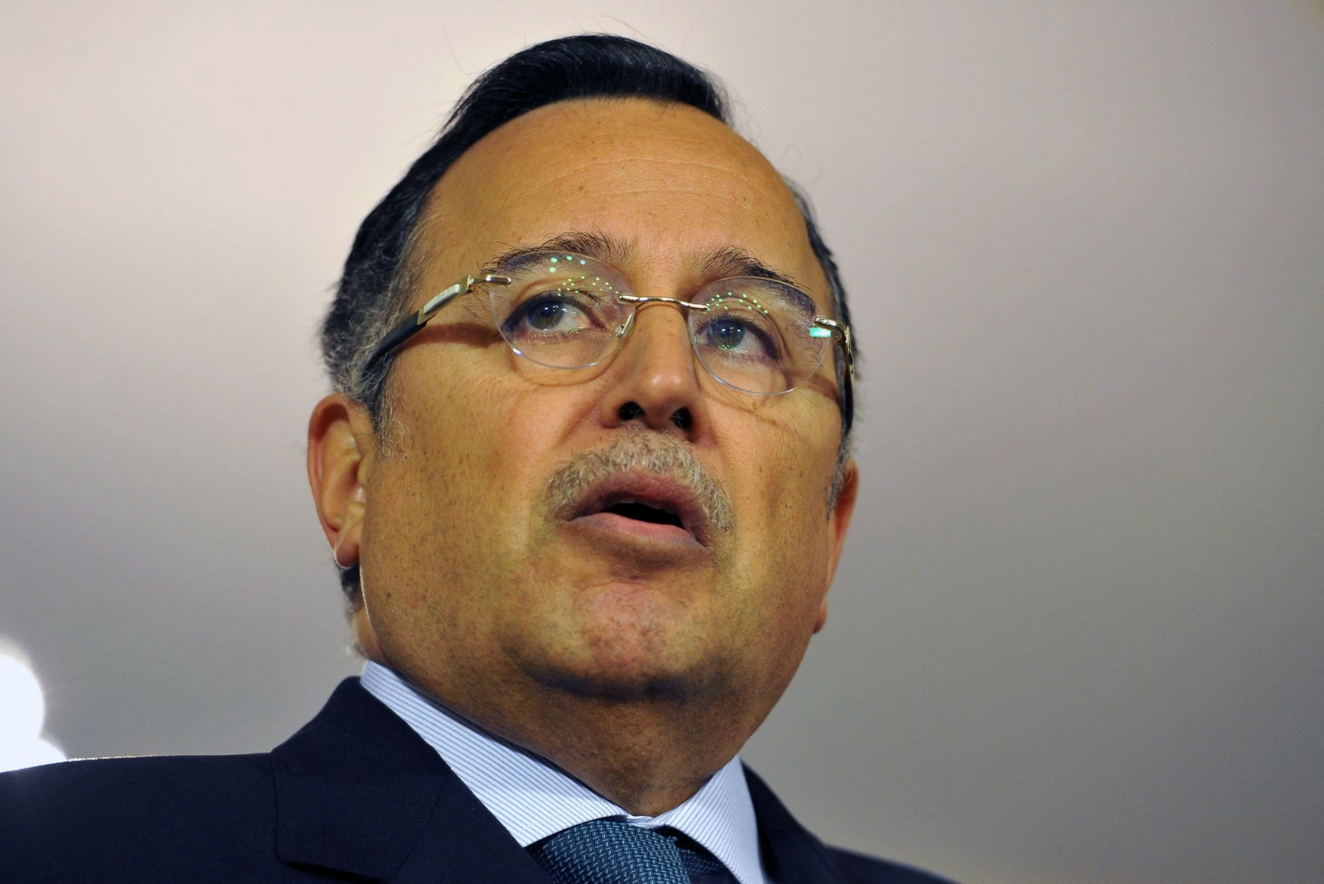 Nabil Fahmy Assumes Duties as New Arab League Secretary-General