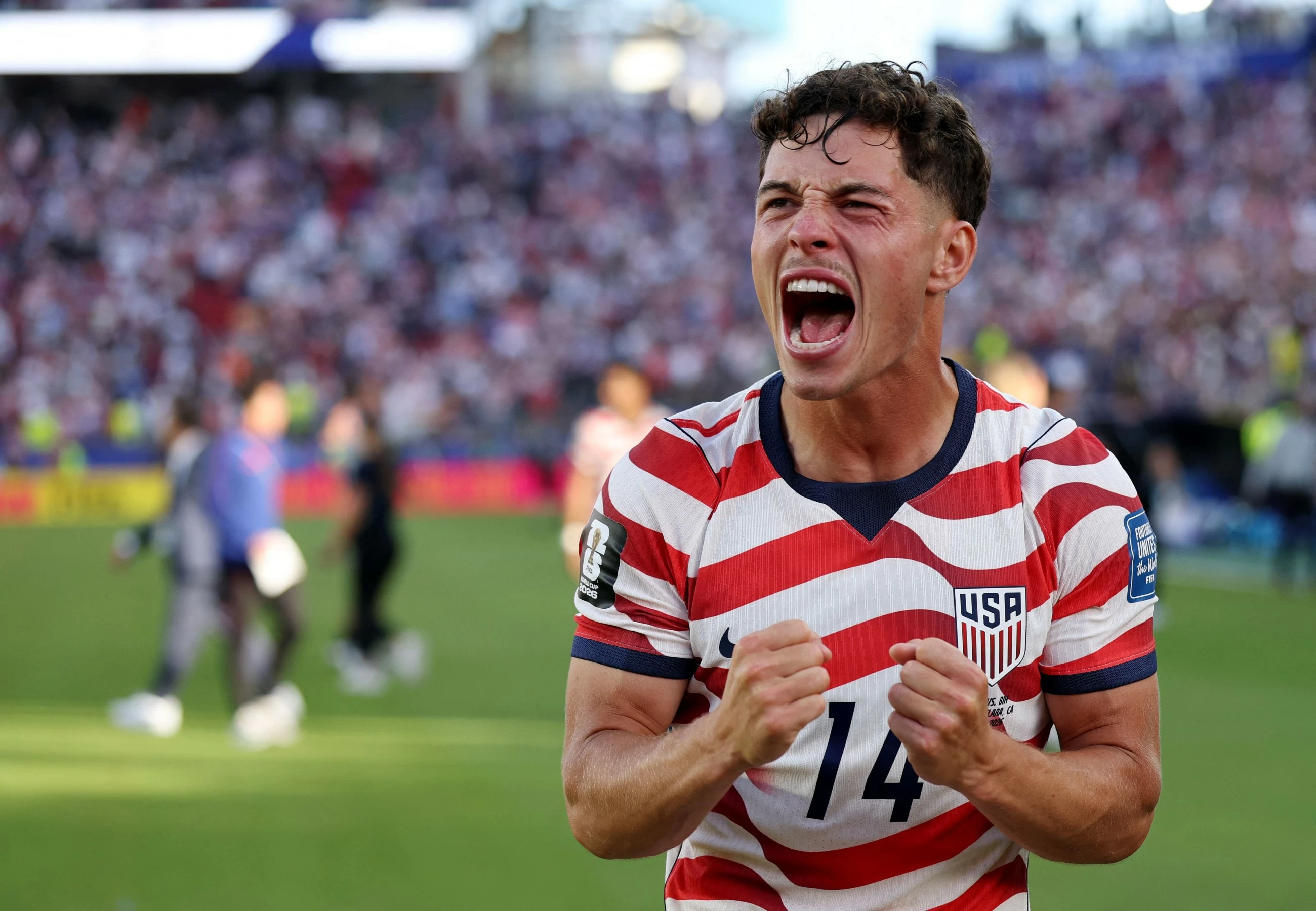 US keep World Cup dream alive with gutsy win over Bosnia