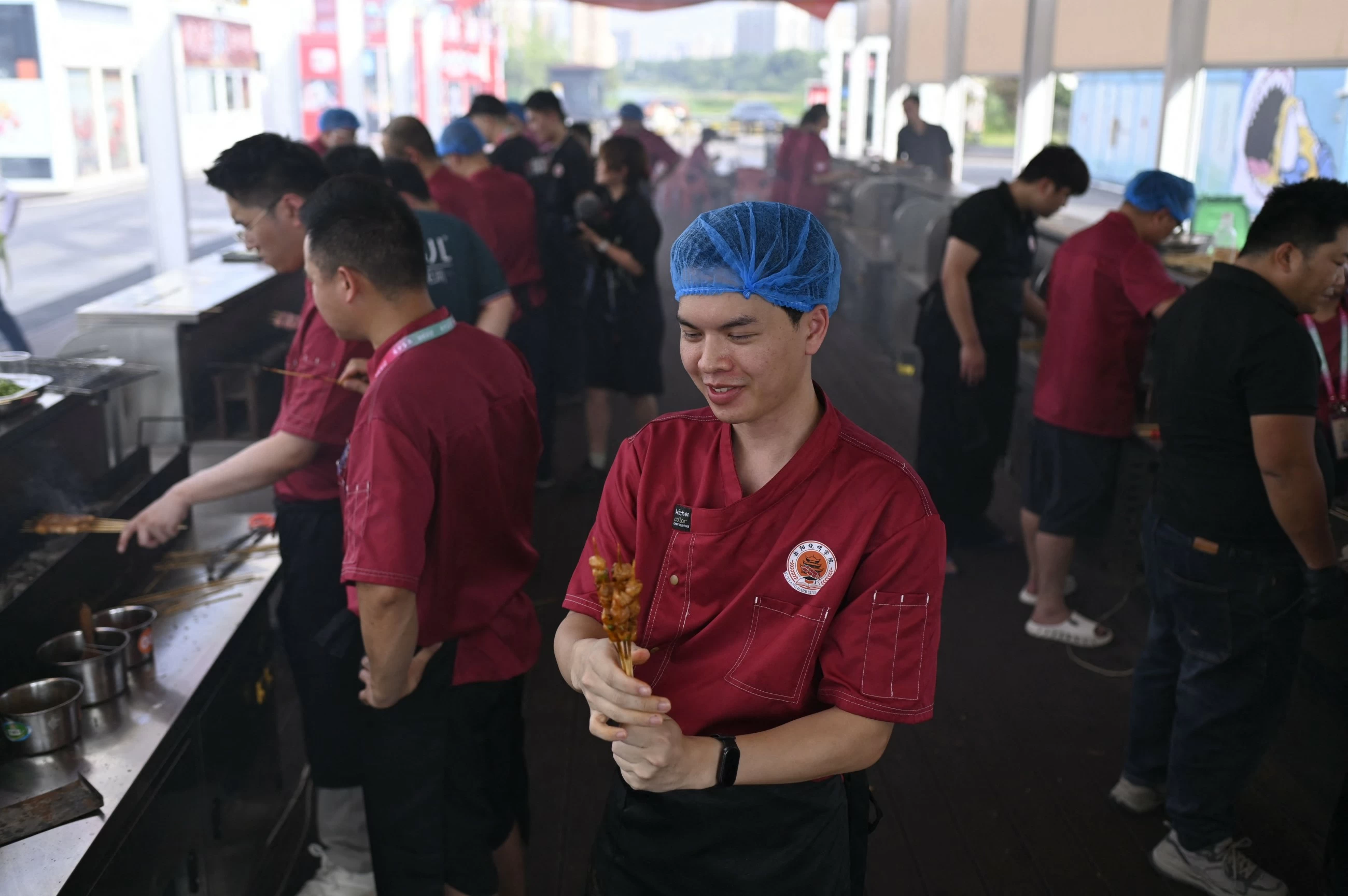 Budding chefs cook up new career at China's BBQ academy