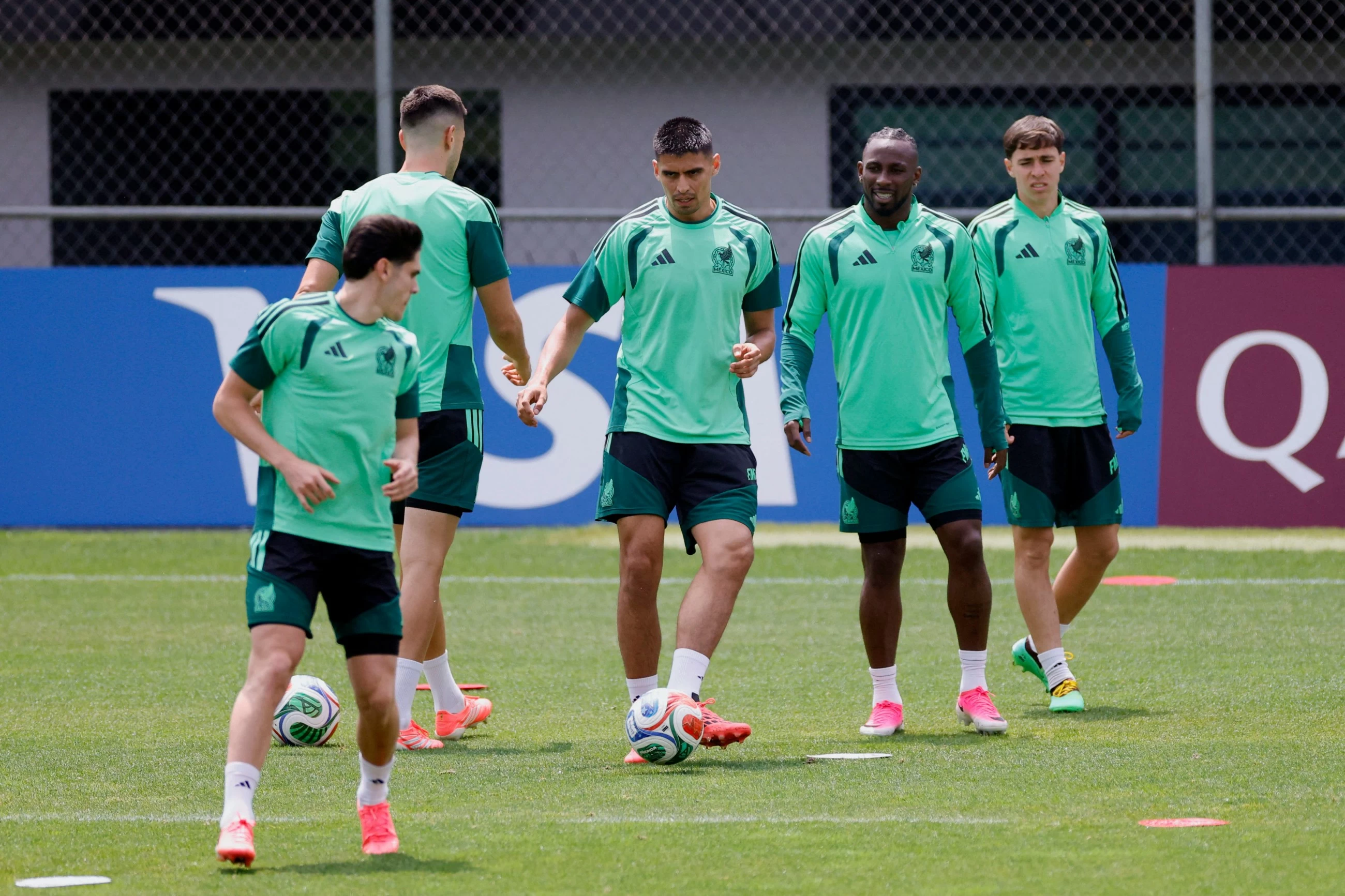 England, Mexico take centre stage in Azteca blockbuster