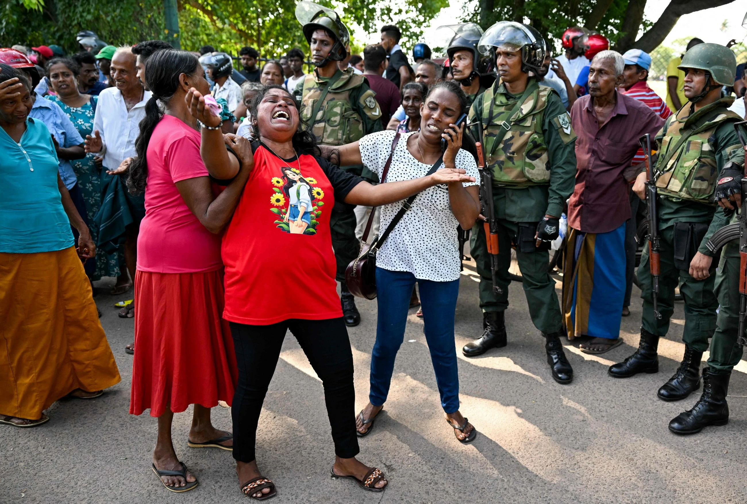 Sri Lanka prison riot kills 26, wounds more than 100 inmates and guards