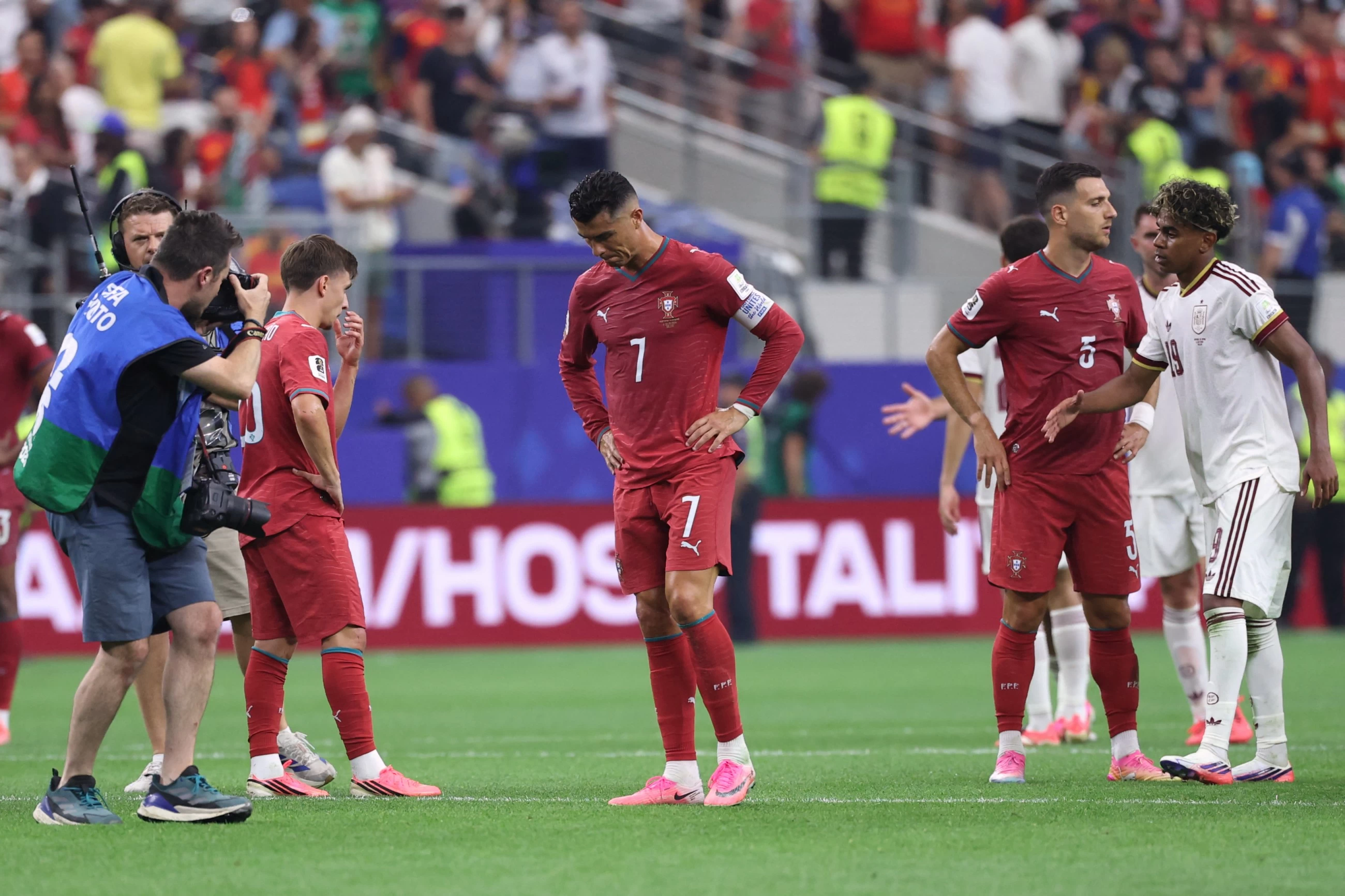 Spain win it late to bid farewell to Ronaldo at World Cup