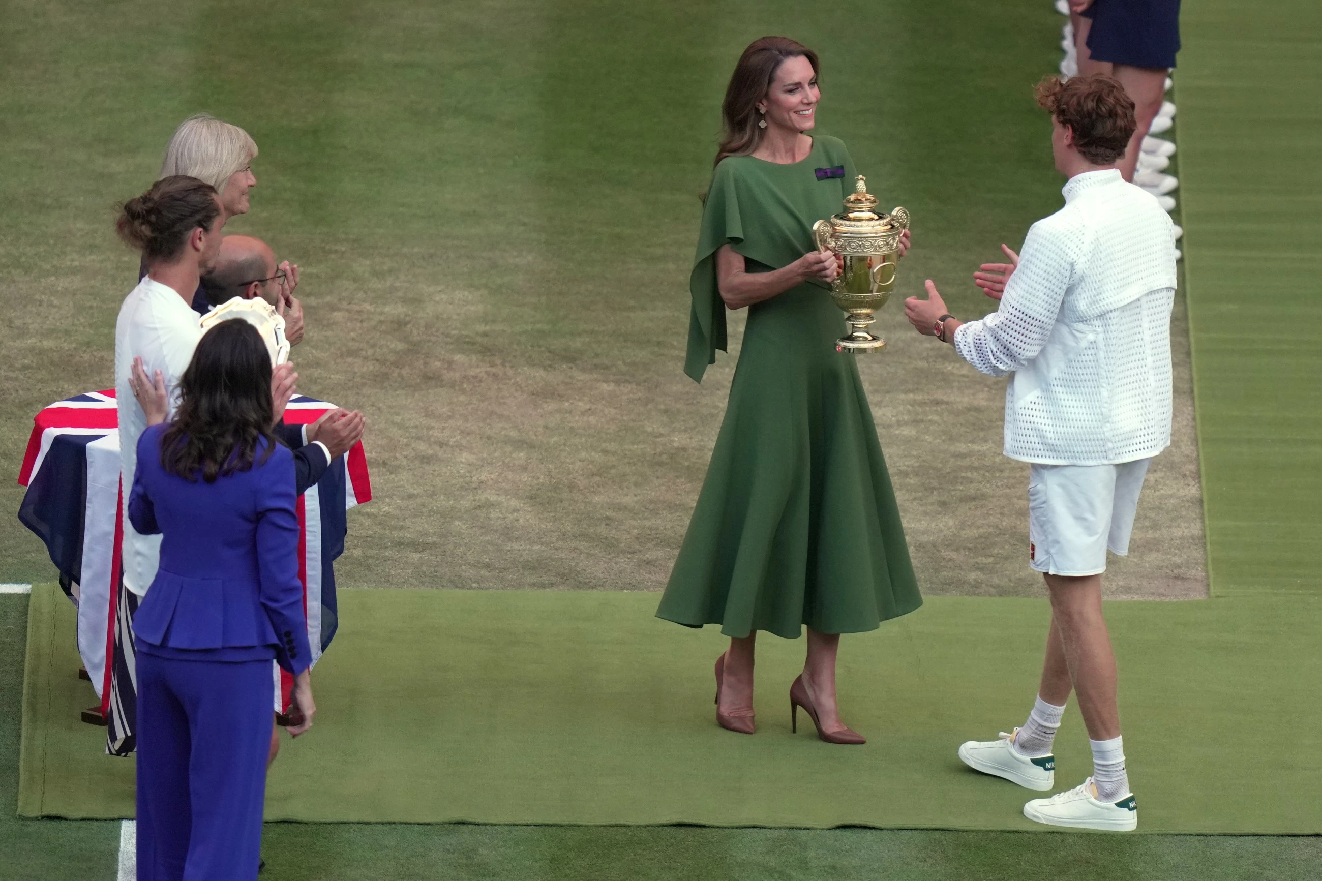 Sinner fends off Zverev in power battle to retain Wimbledon crown