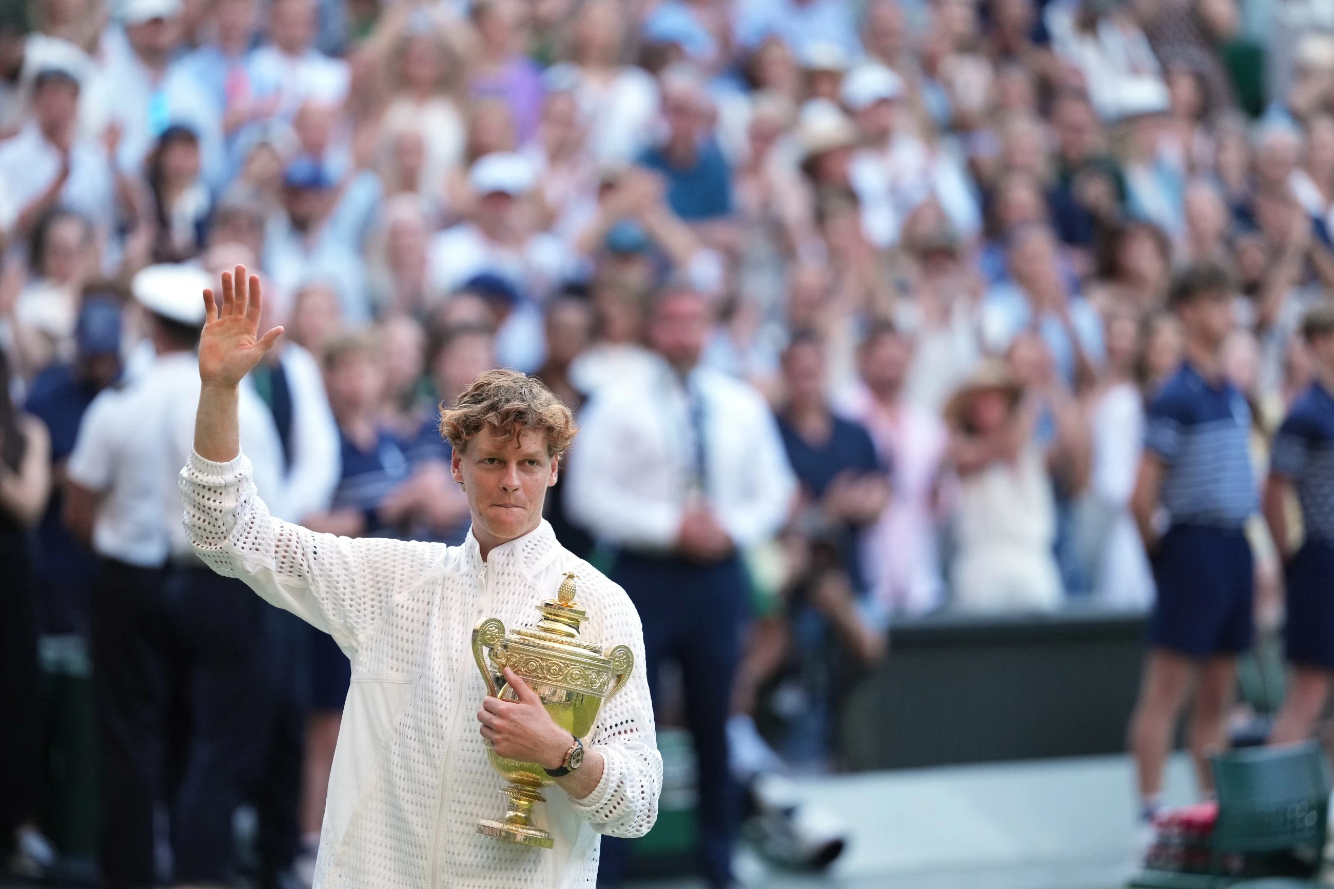 Jannik Sinner keeps evolving his game. Just like Federer, Nadal and Djokovic before him