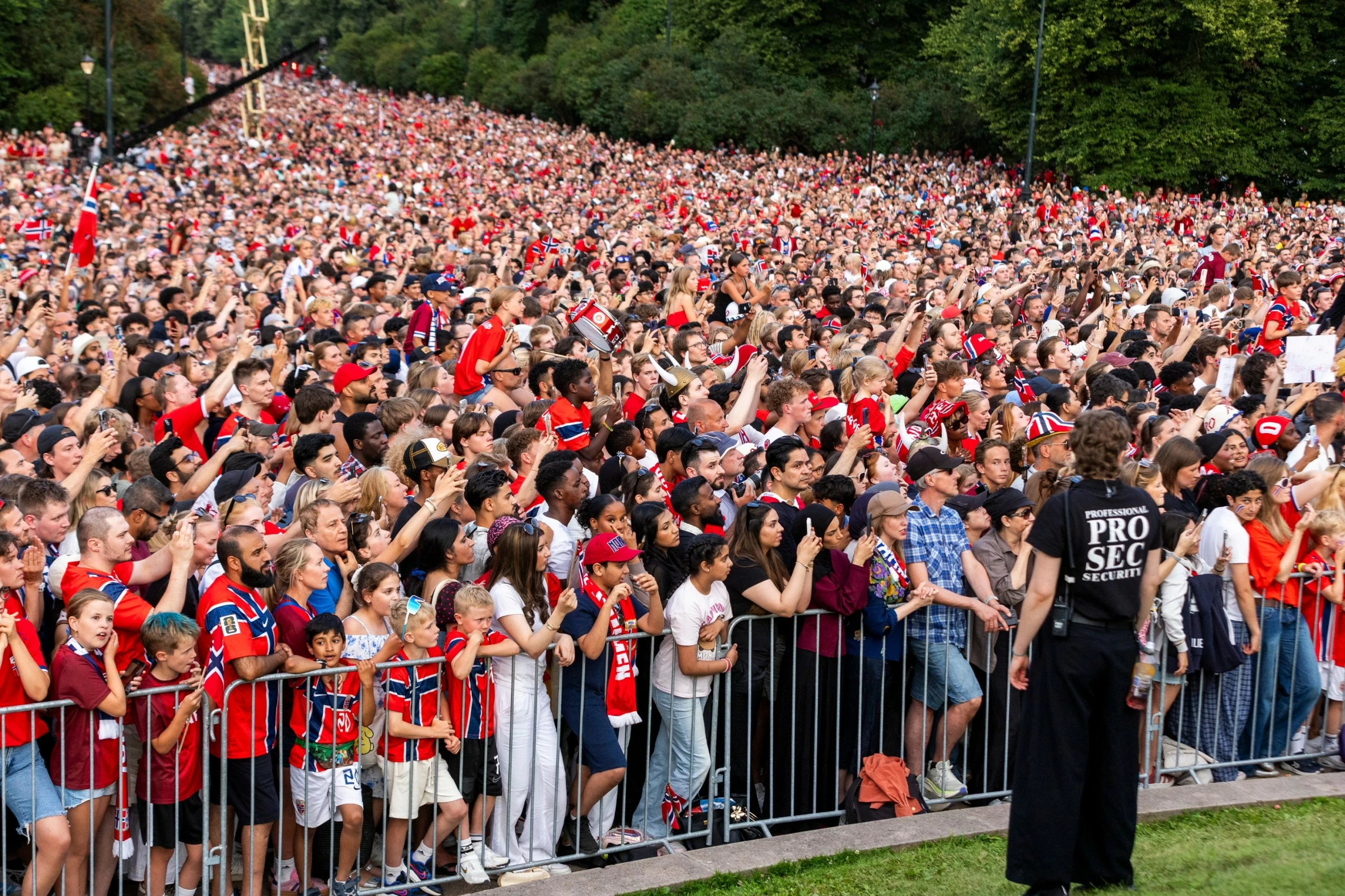 Norway turn World Cup heartbreak into celebration as huge crowds pack capital
