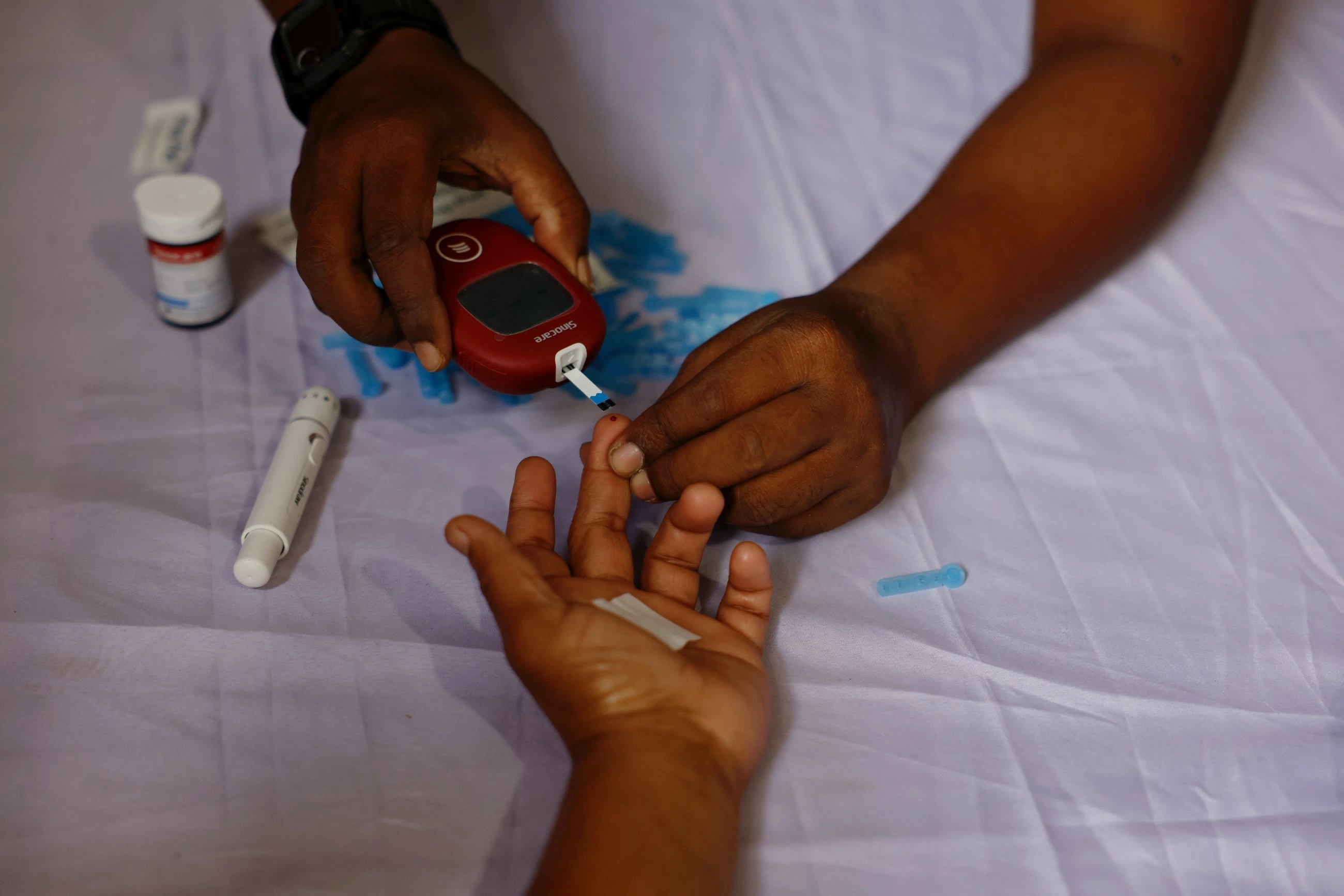 Study shows a blood test can help identify healthy people at high risk for Alzheimer's disease