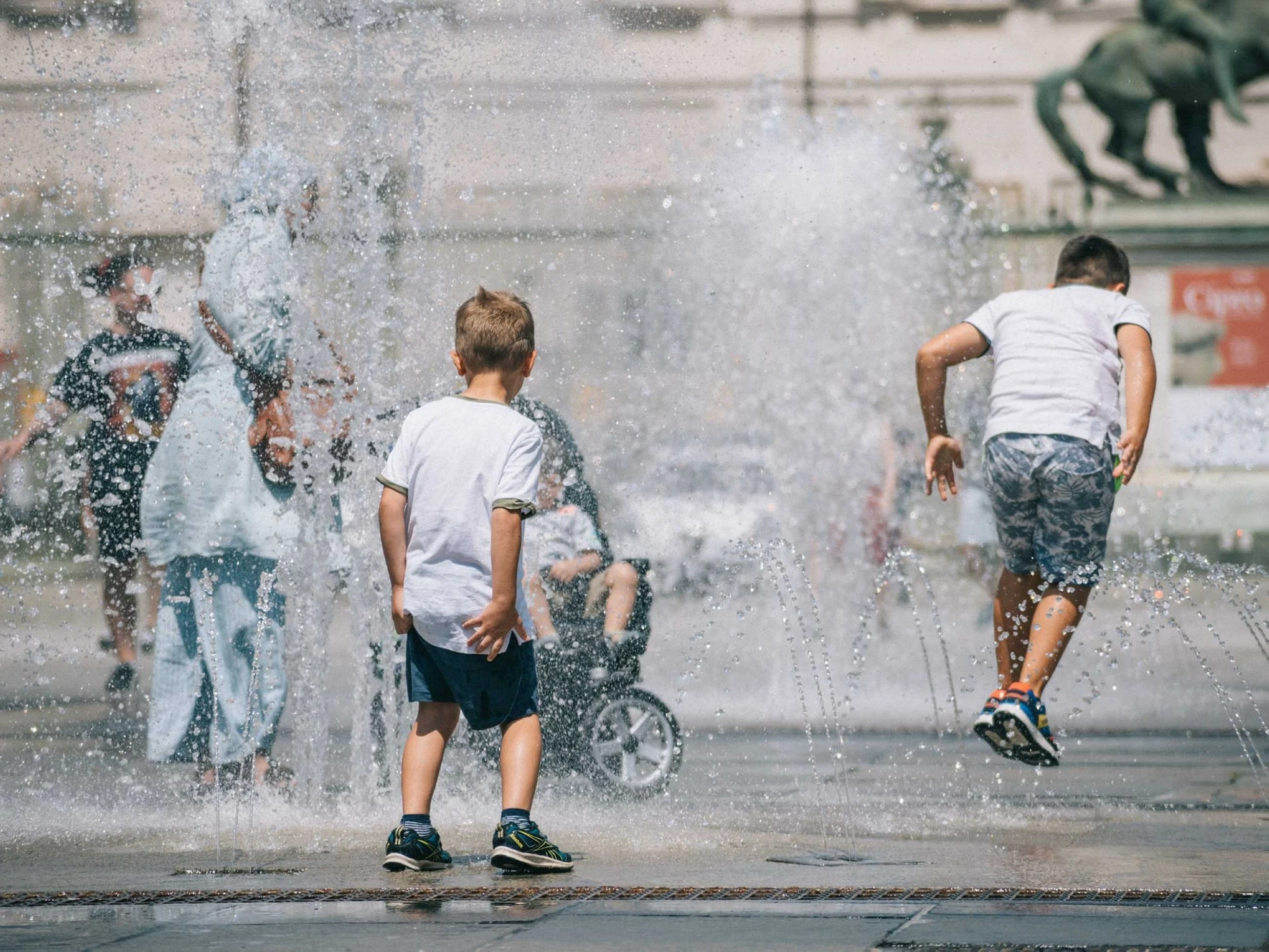 Italy issues red heat alerts for 14 cities