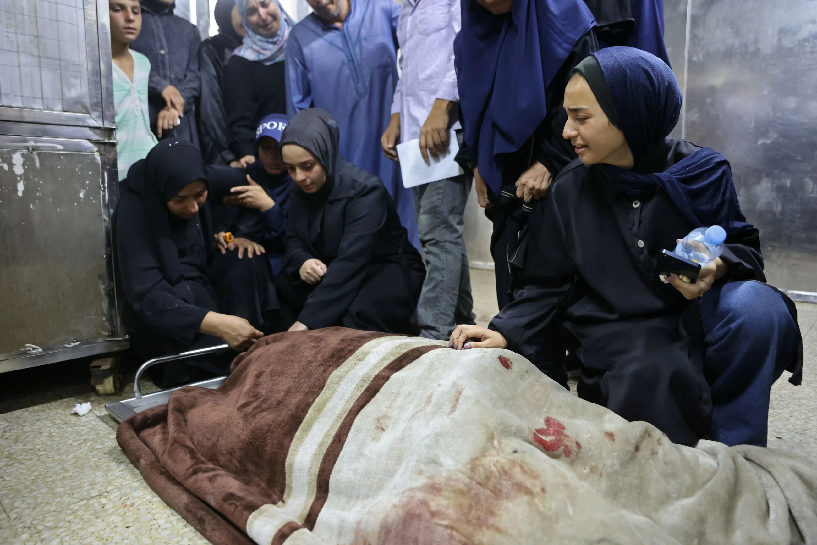 Israeli airstrike kills family of six in Gaza