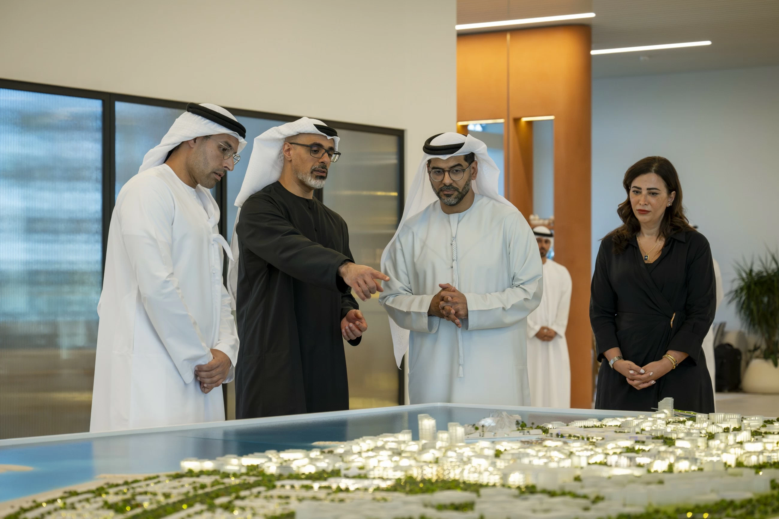Sheikh Khaled witnesses launch of Dhs100b Marsa Al Saadiyat development project