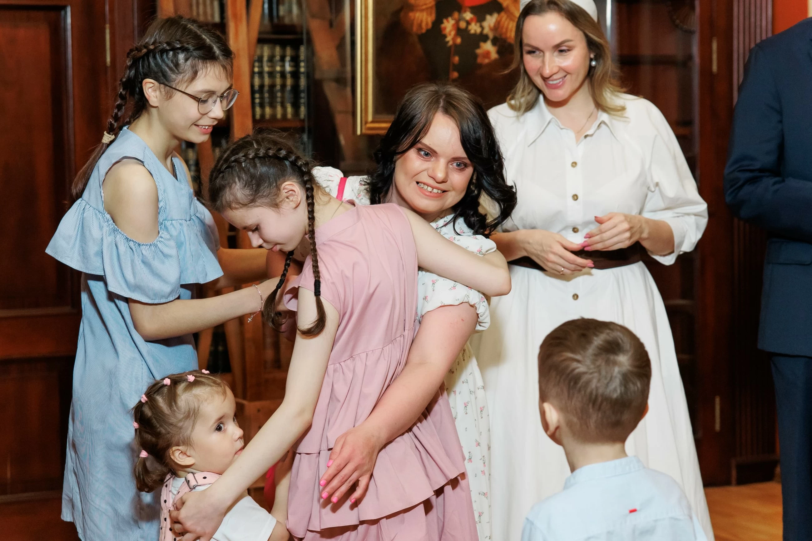 UAE's Zayed for Good Foundation reunites Russian mother and 4 children