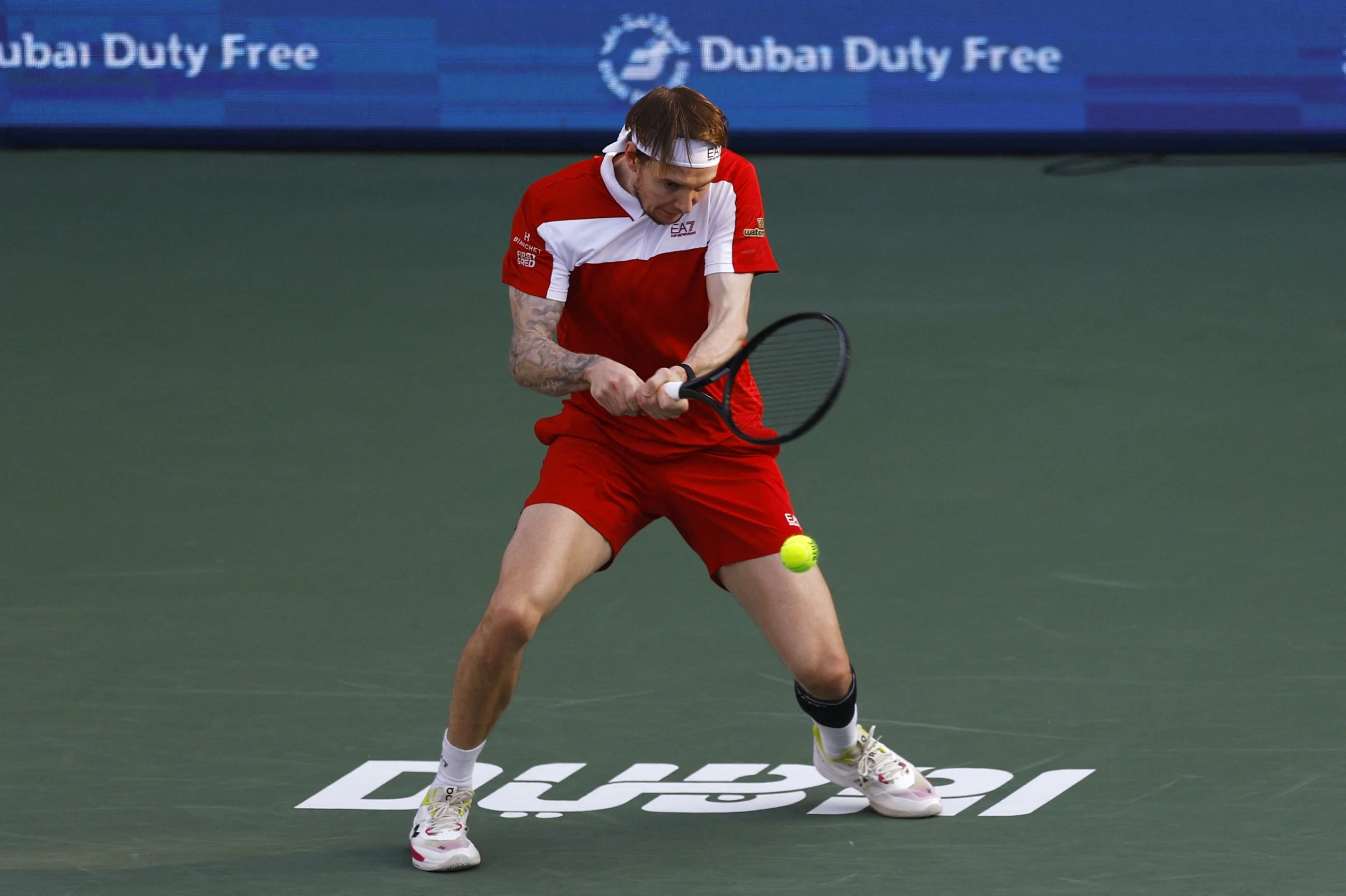 Halys blasts past Bublik for first ATP title