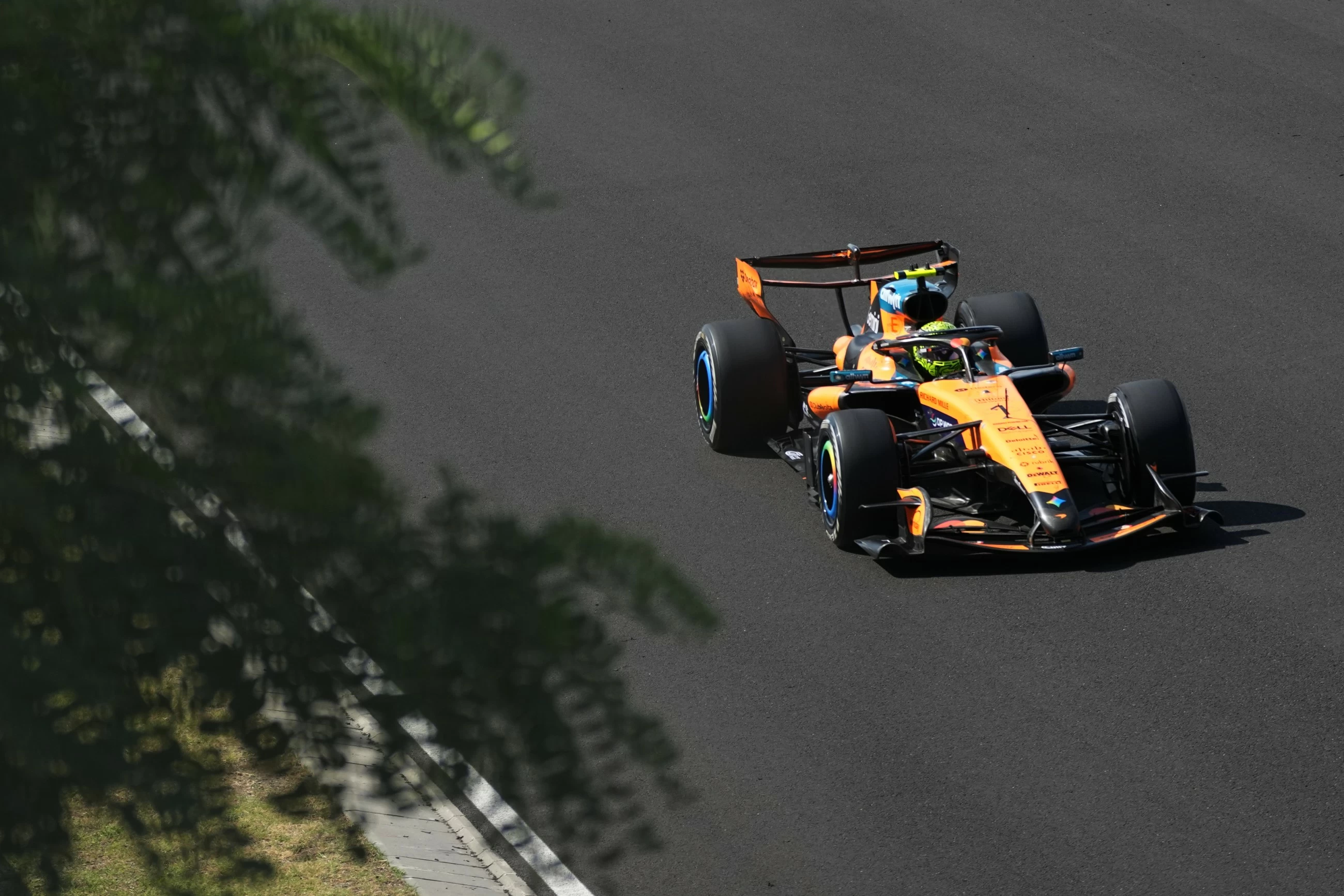 Lando Norris captures first race as F1 champion