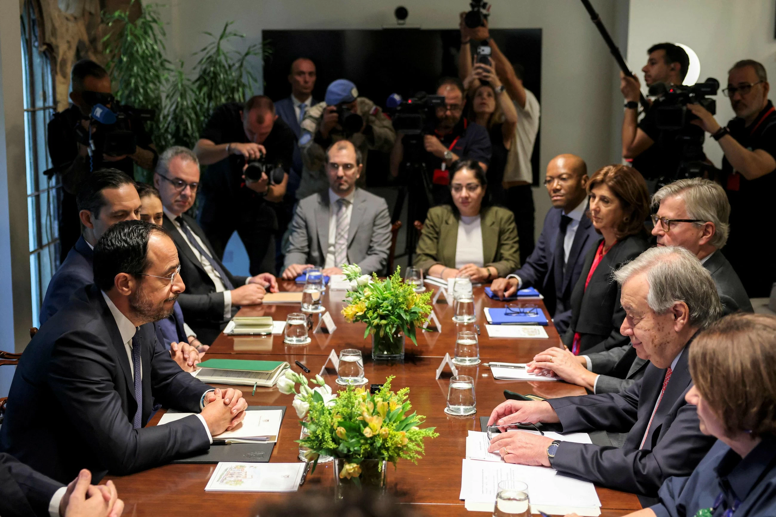 In Cyprus, UN chief meets rival leaders, mulls prospects for talks