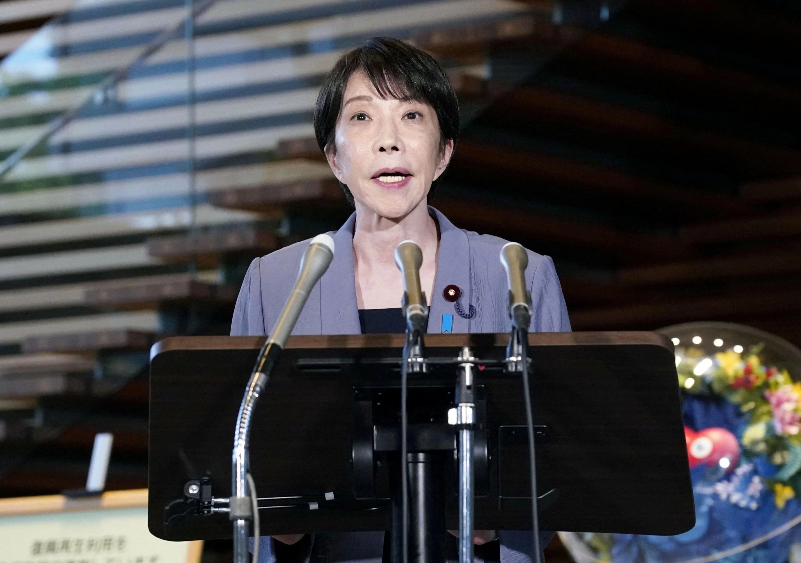 Major quake in Japan knocks out power, disrupts transport