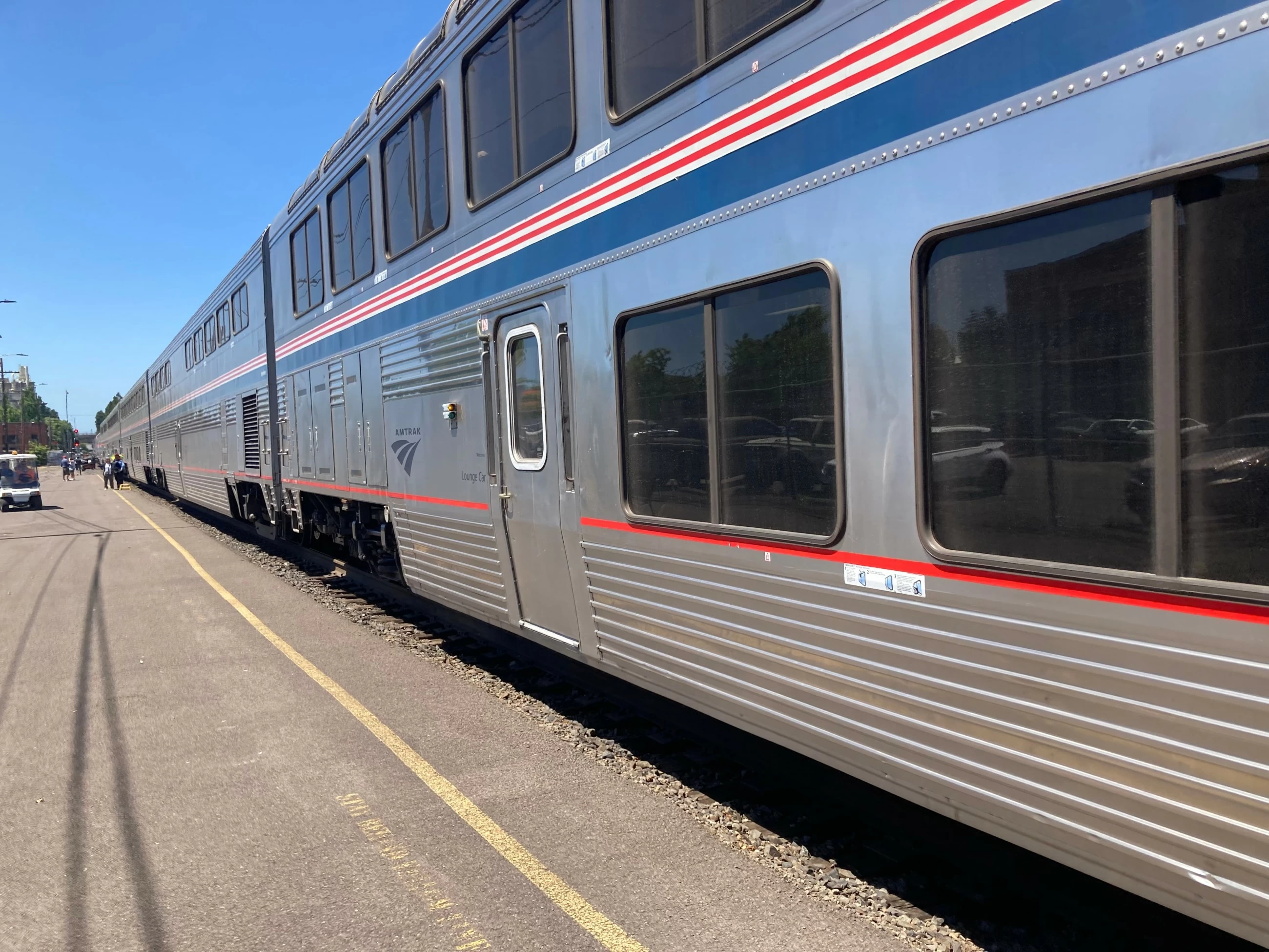 Passengers on this scenic Oregon train ride are putting down their phones