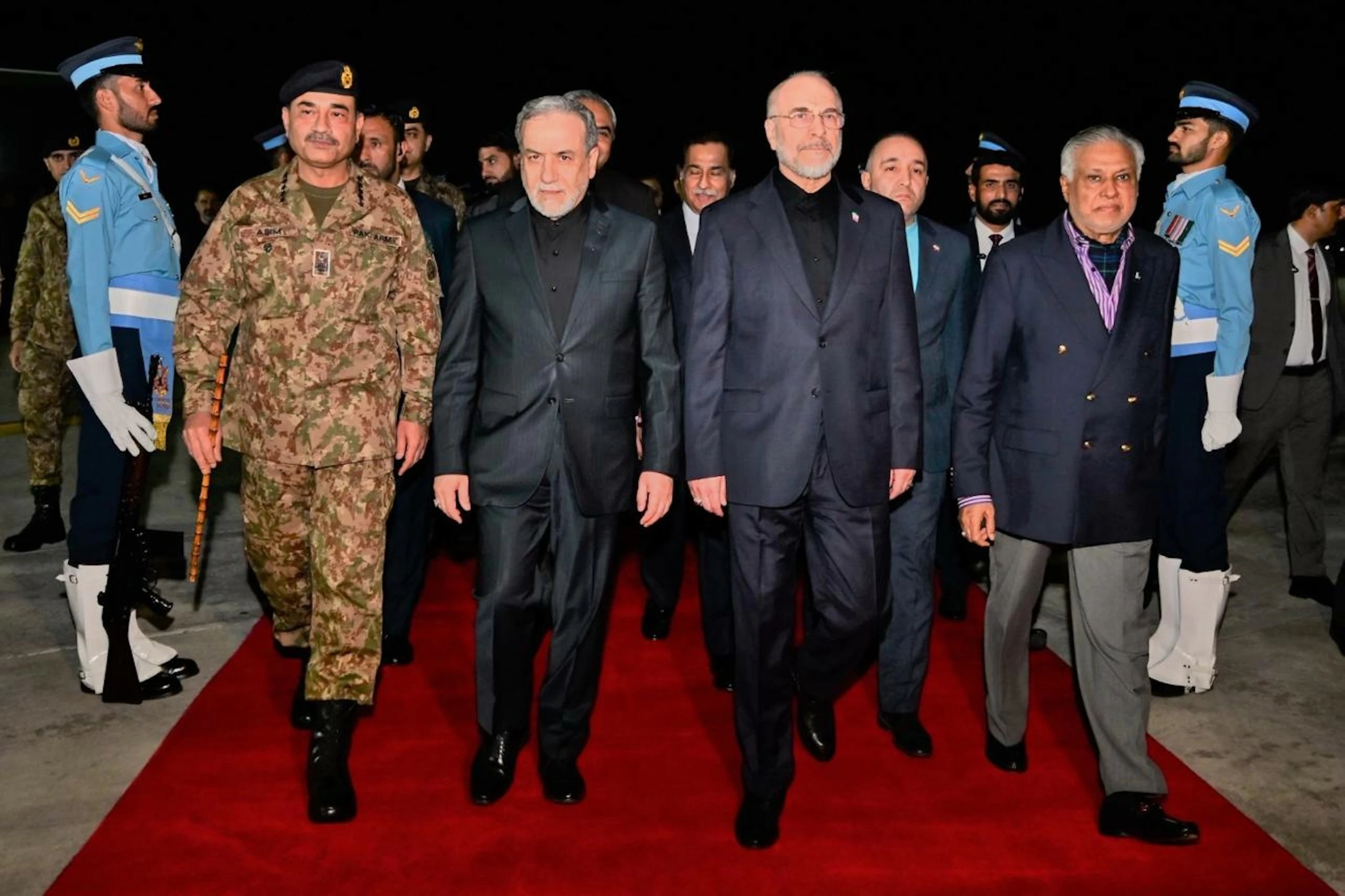 Iran threatens to strike other nations' energy fields if US launches fresh attacks