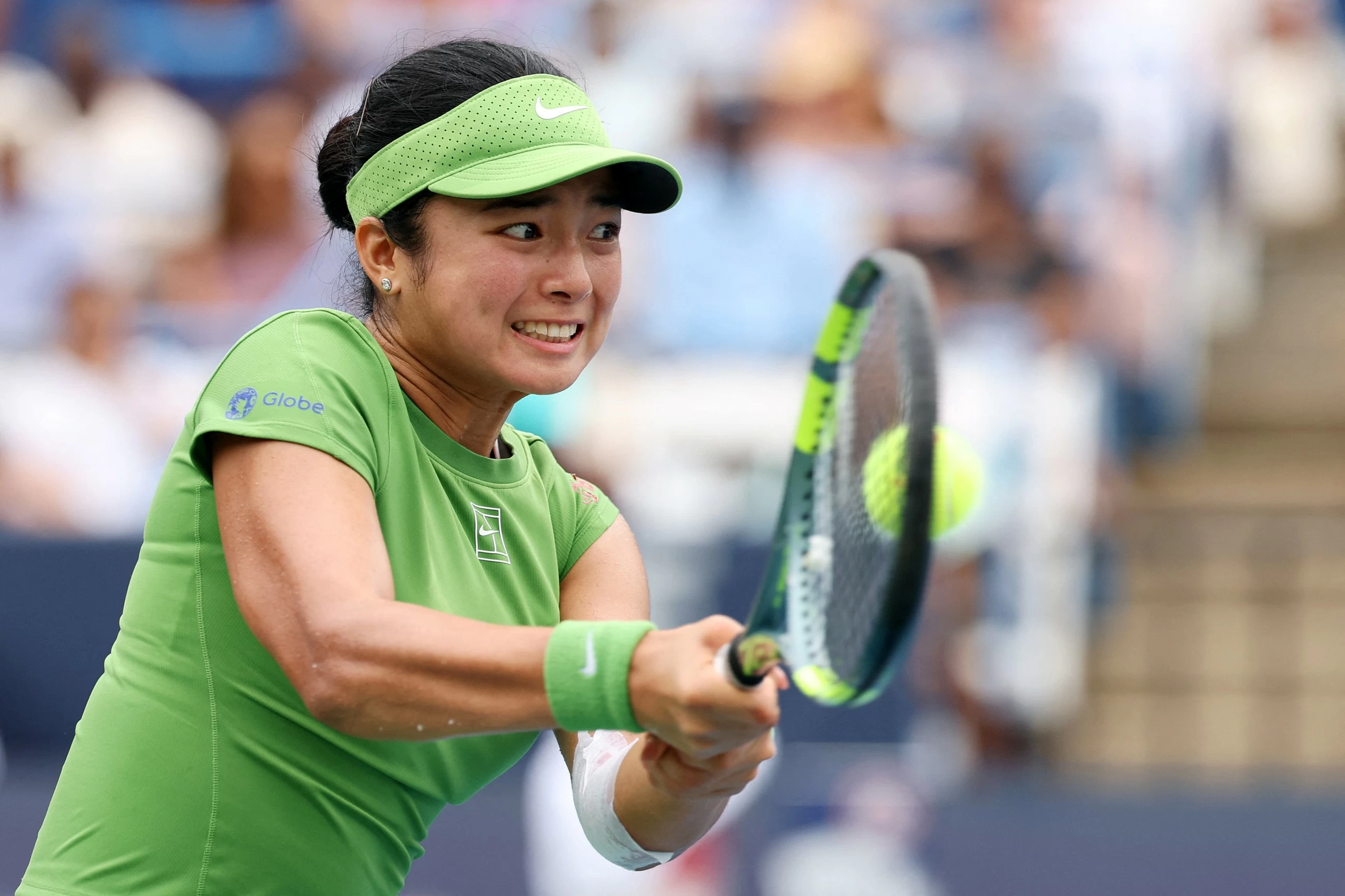 Rain forces Washington Open final to be rescheduled
