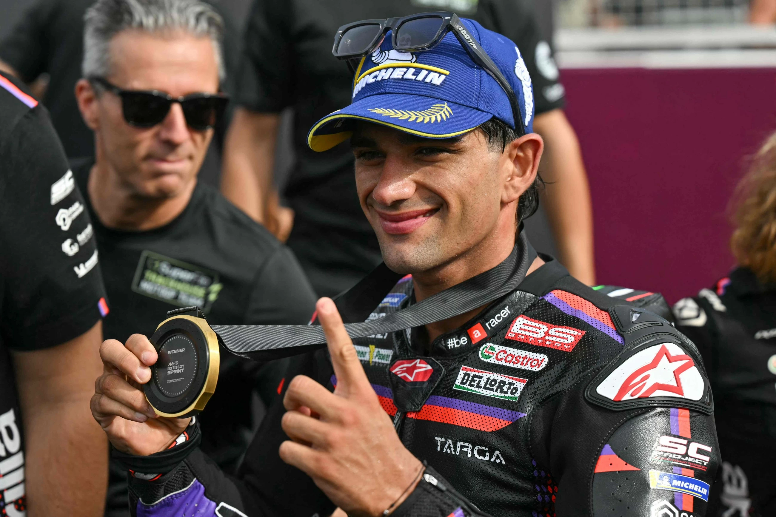 Martin extends championship lead with British GP sprint win