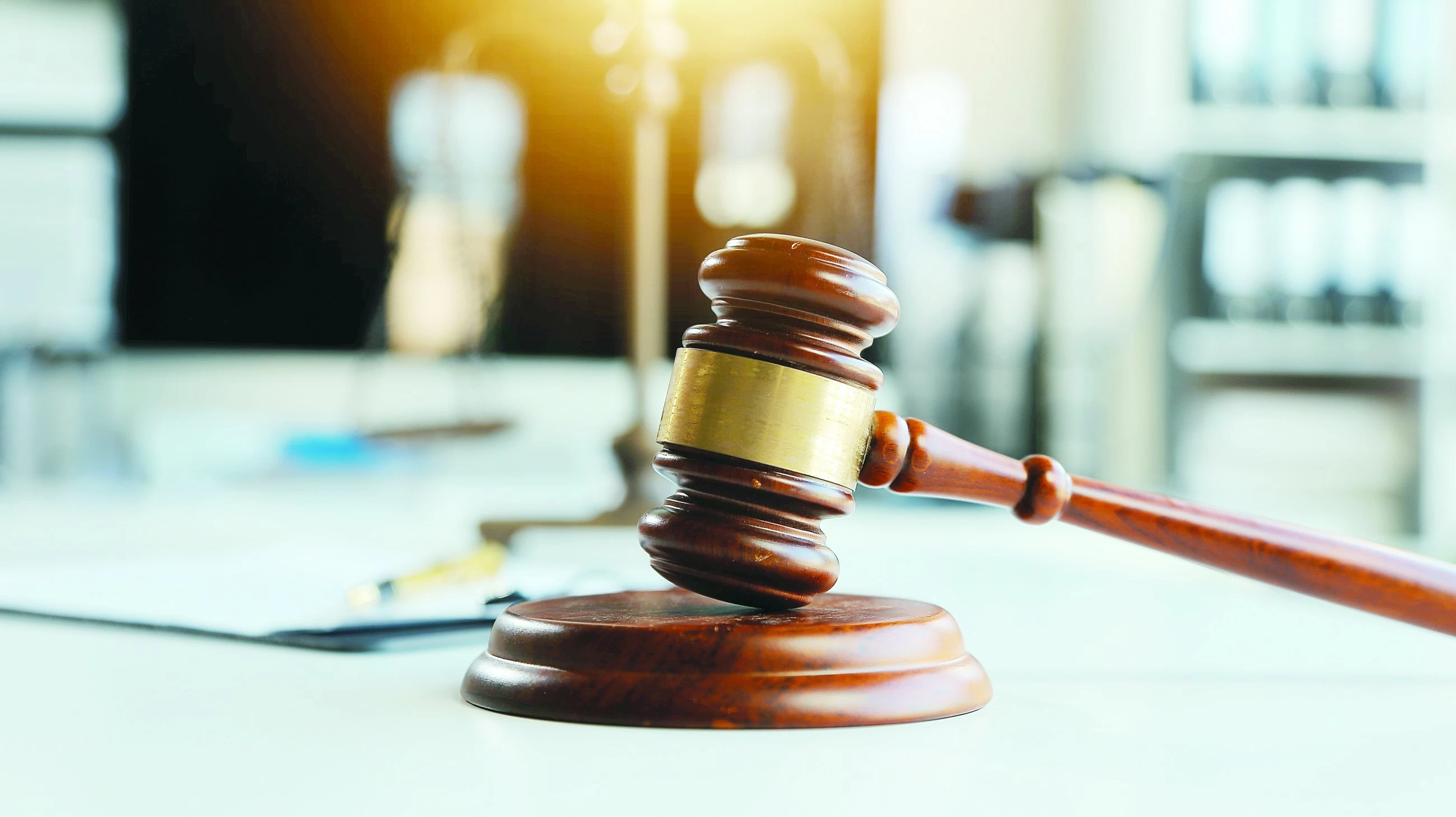 Man ordered to pay Dhs40,000 for spitting on, insulting employee in UAE