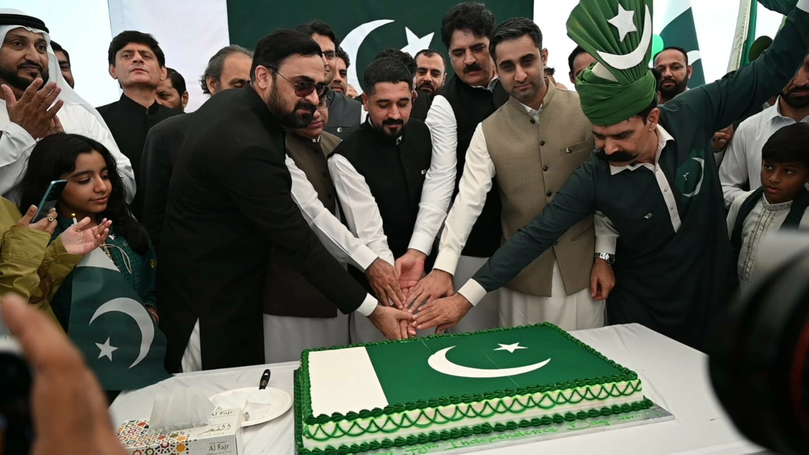 VIDEO: Pakistani community celebrates 79th Independence Day in UAE