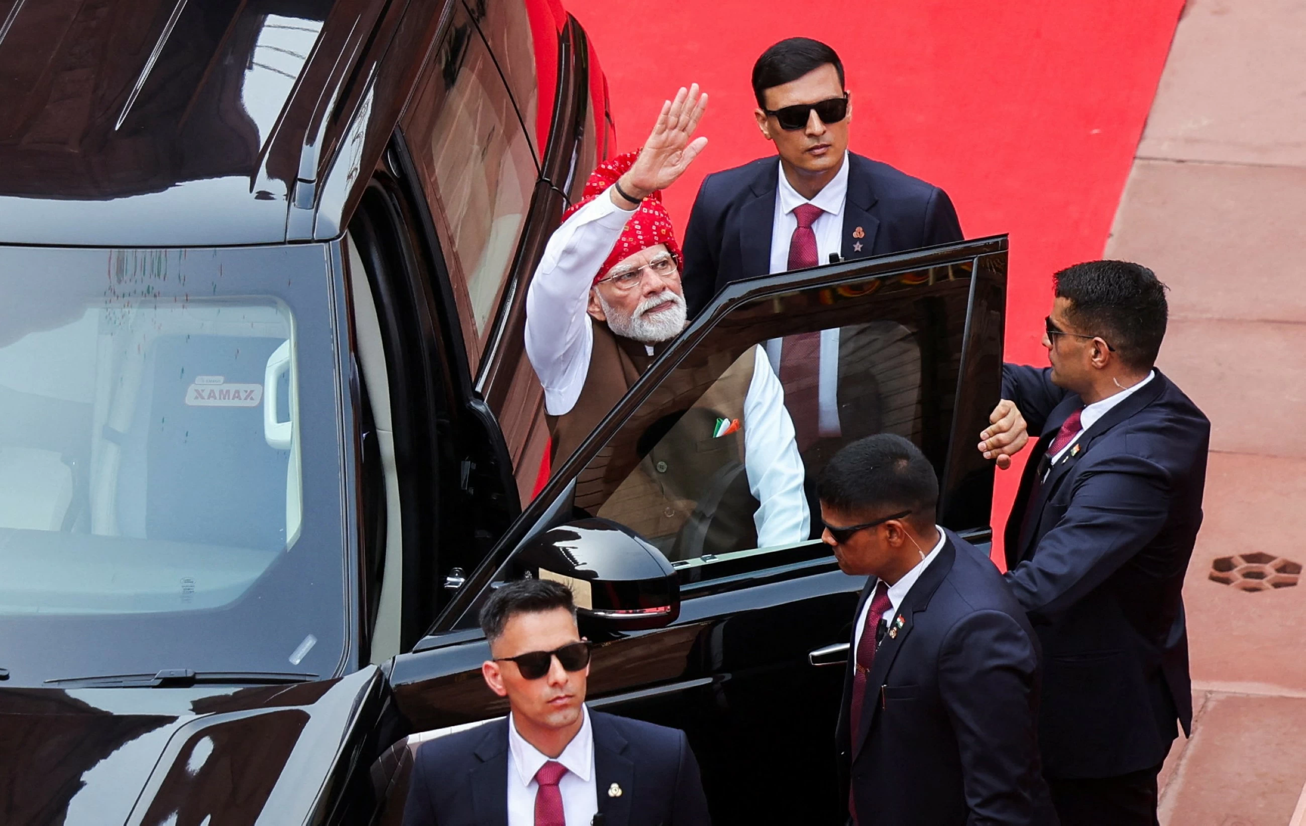India to train 10m youth in AI skills over 2027: Modi