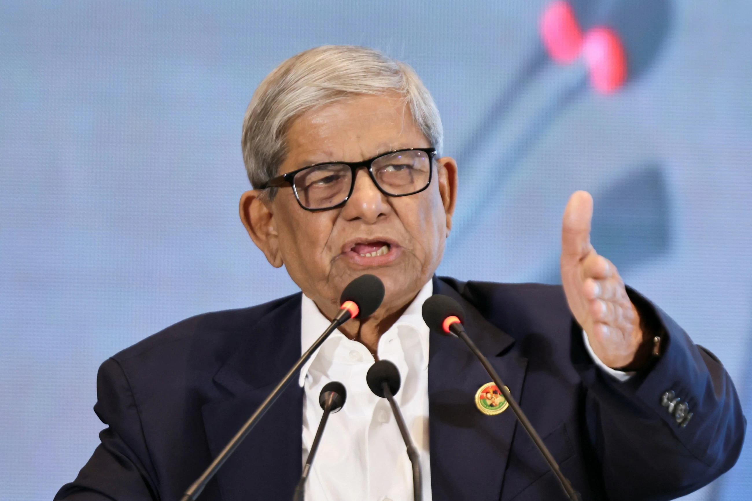 Bangladesh elects ruling party's Alamgir as president
