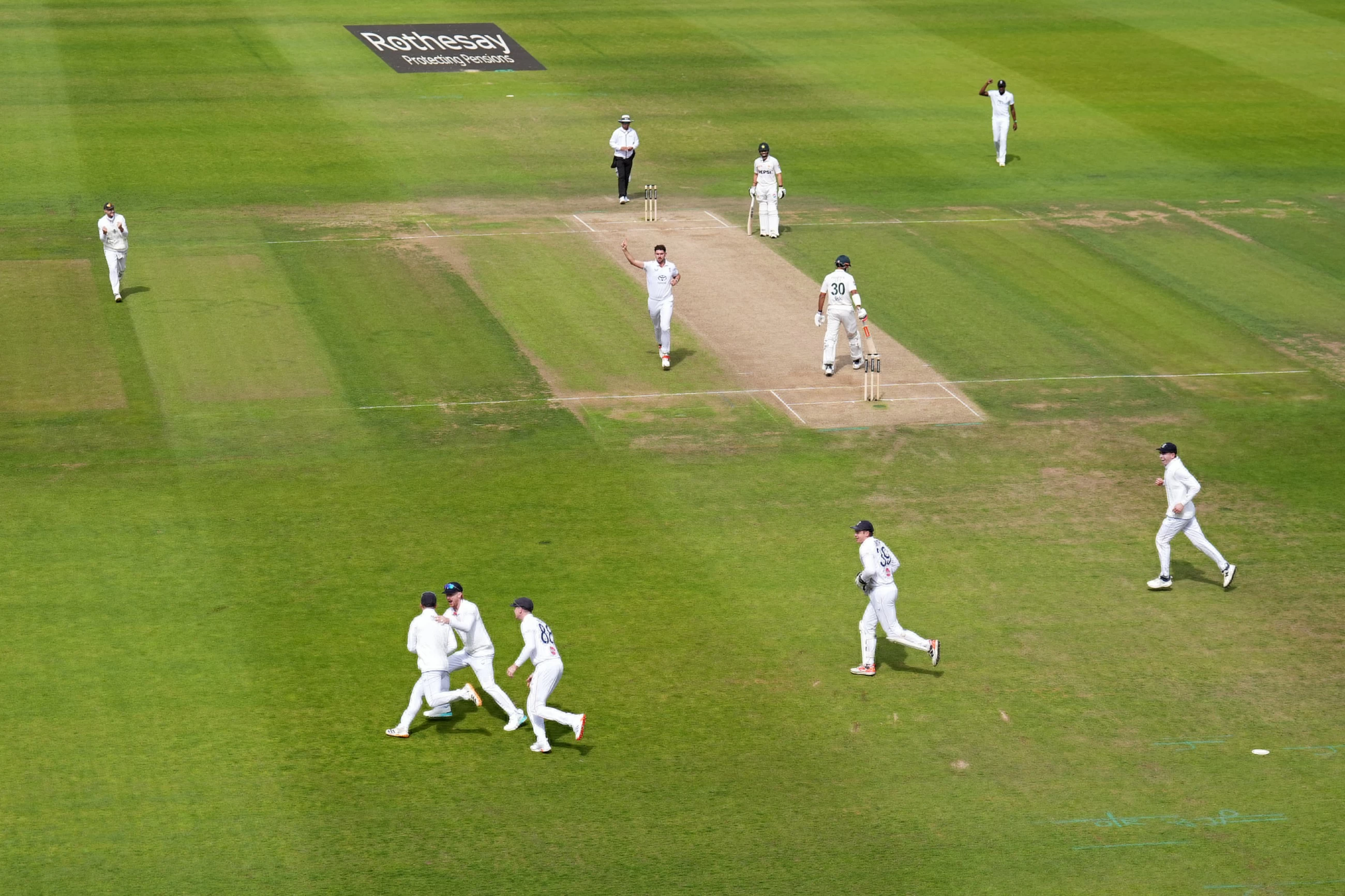 Root hails emerging fast bowlers as England thrash Pakistan