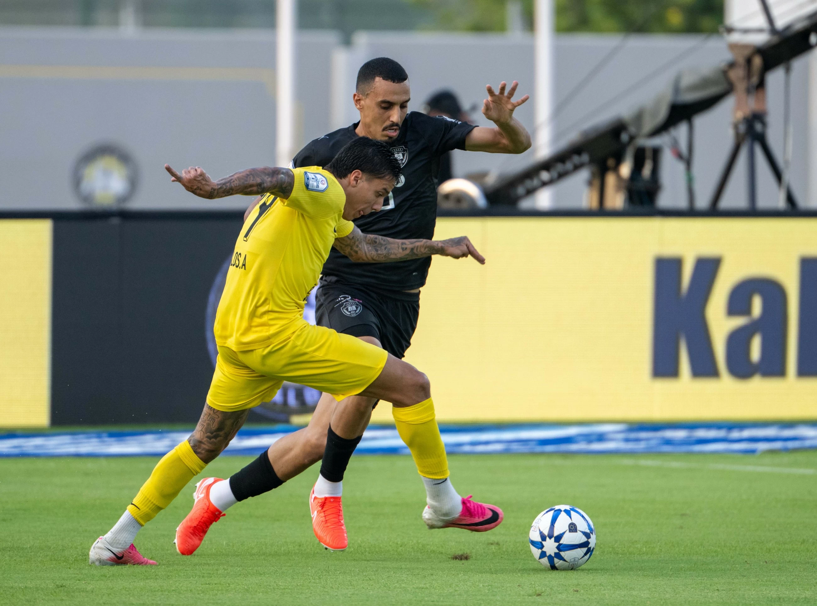 Al Wasl maintain perfect start with commanding victory against Kalba