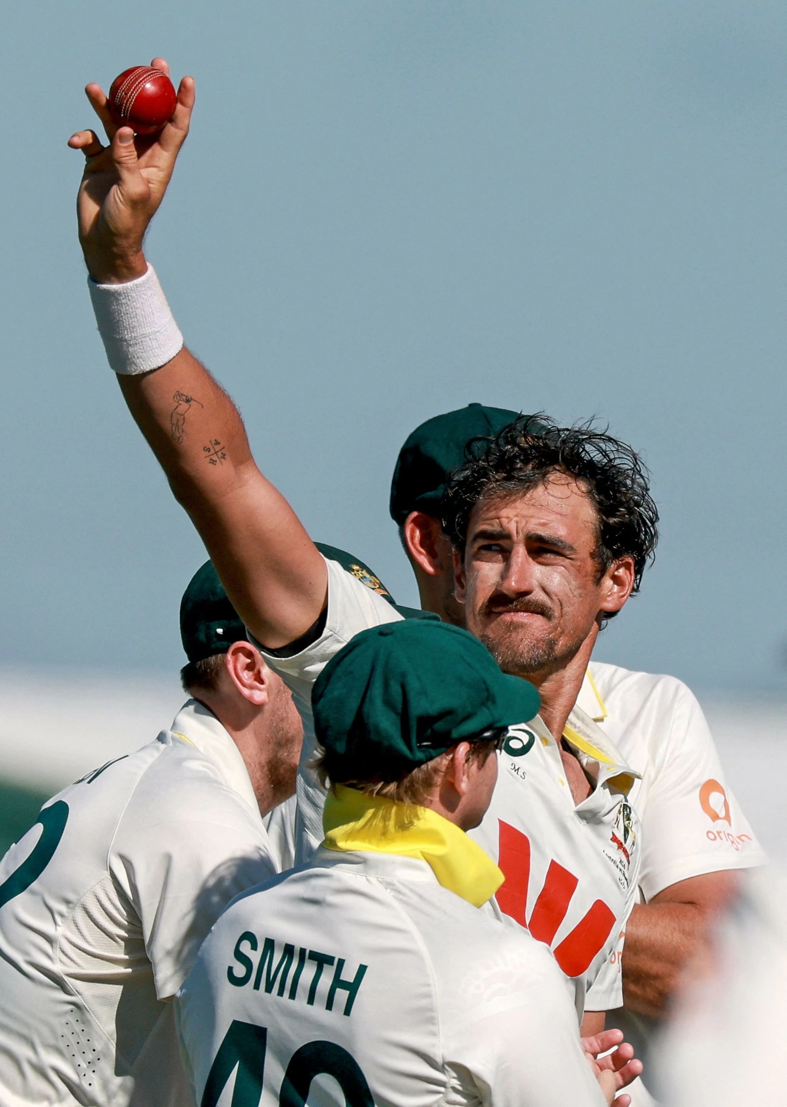 Australia thrash Bangladesh by innings and 51 runs in Mackay to tie series
